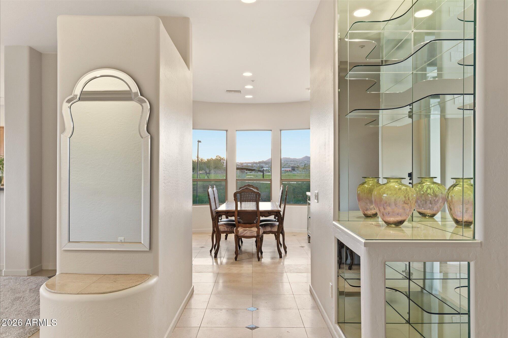 DIAMANTE DEL LAGO - Residential