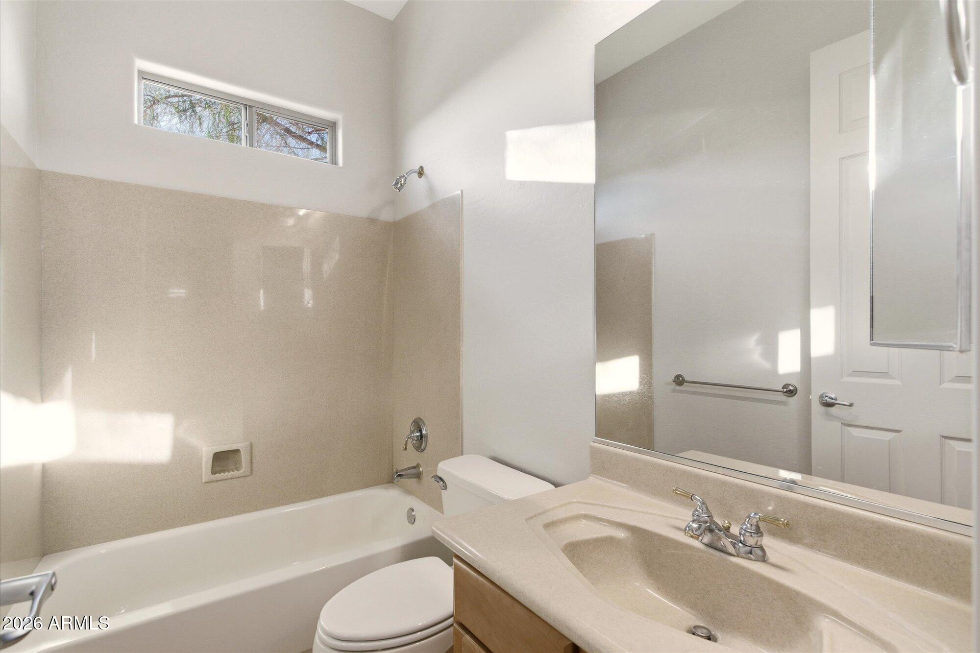 DIAMANTE DEL LAGO - Residential
