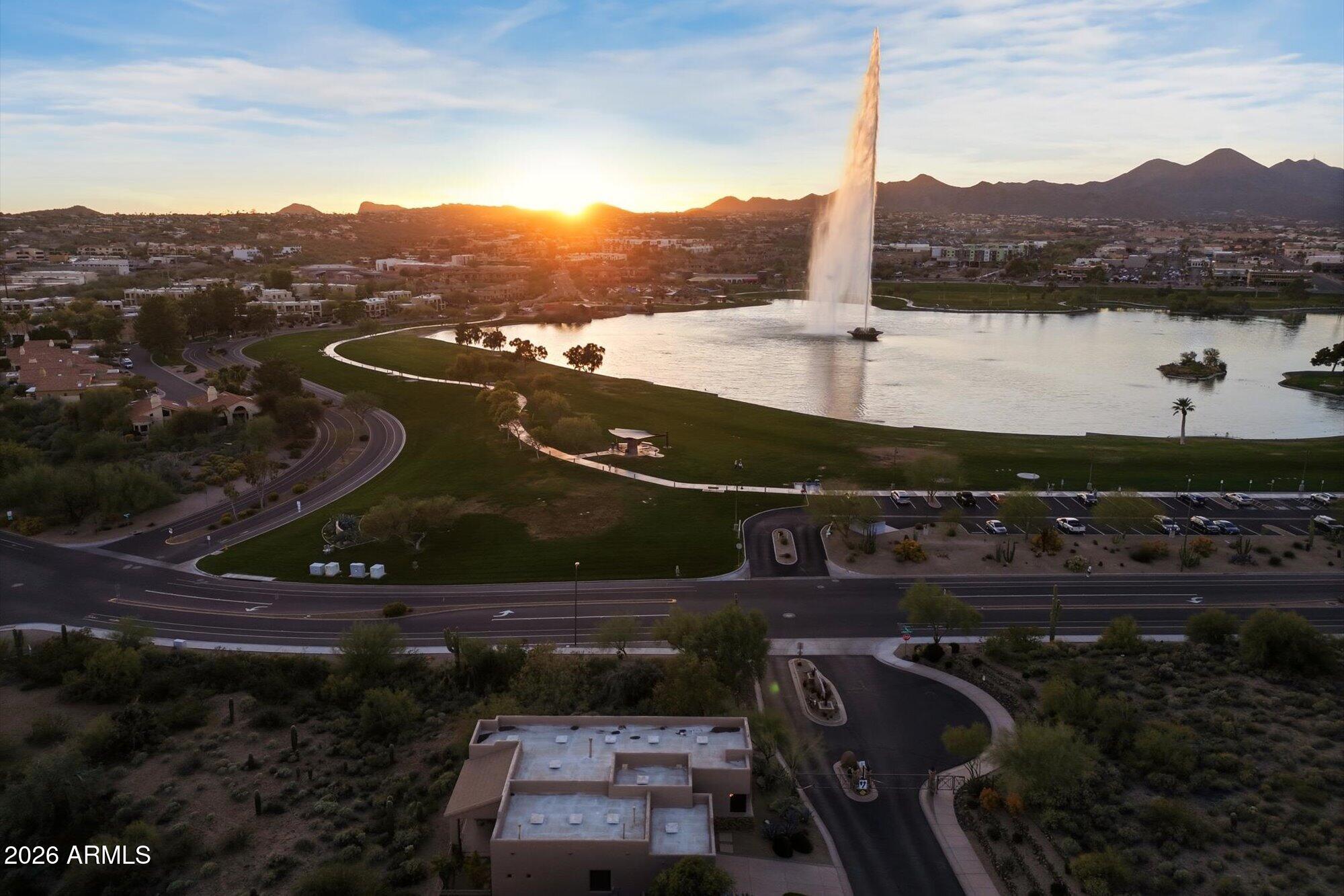 DIAMANTE DEL LAGO - Residential