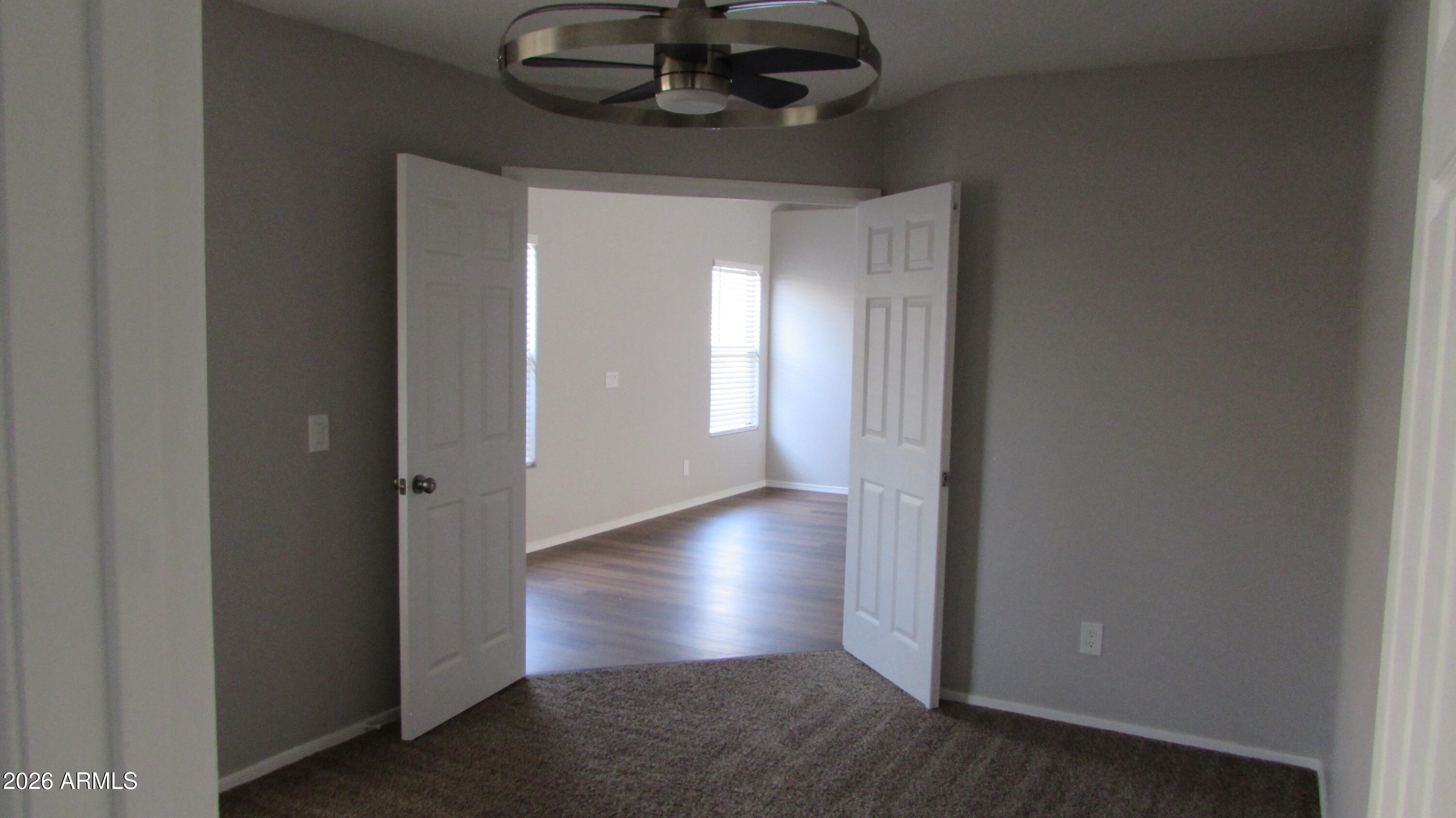 11410 W ROANOKE Drive