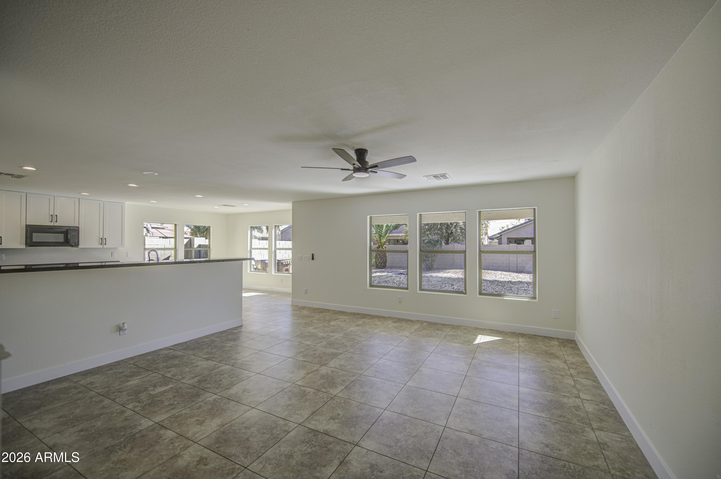 45673 W MORNING VIEW Lane