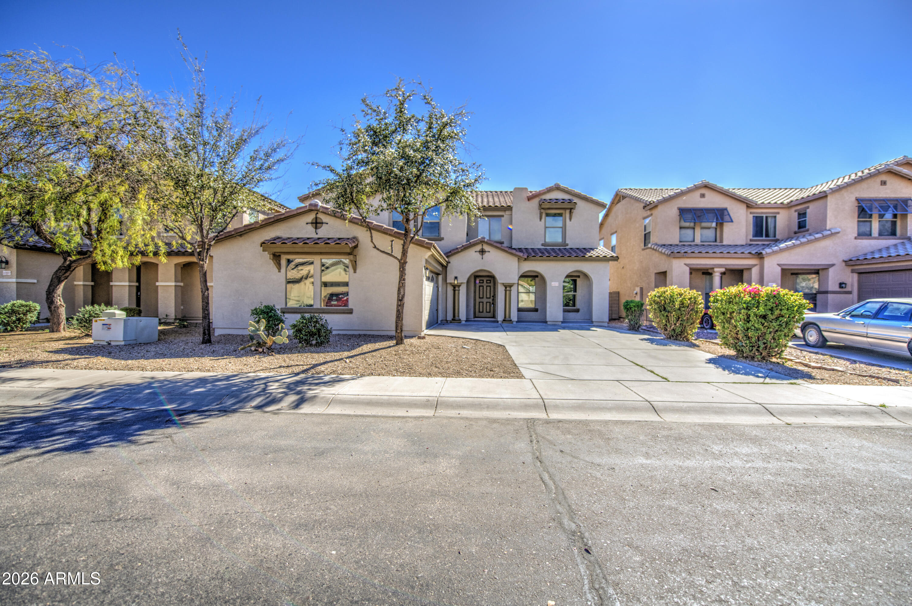 45673 W MORNING VIEW Lane