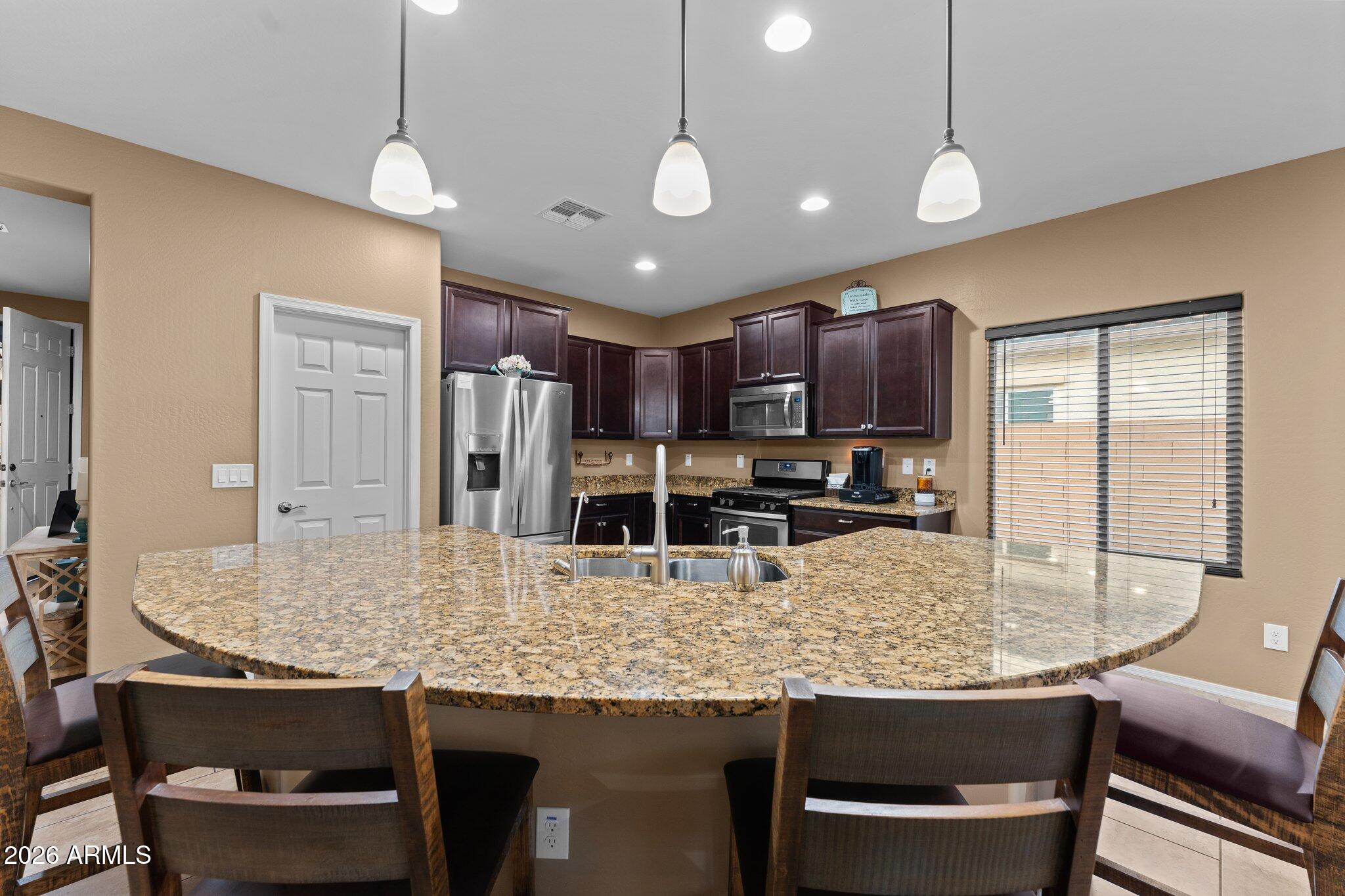 26011 W Wahalla Lane