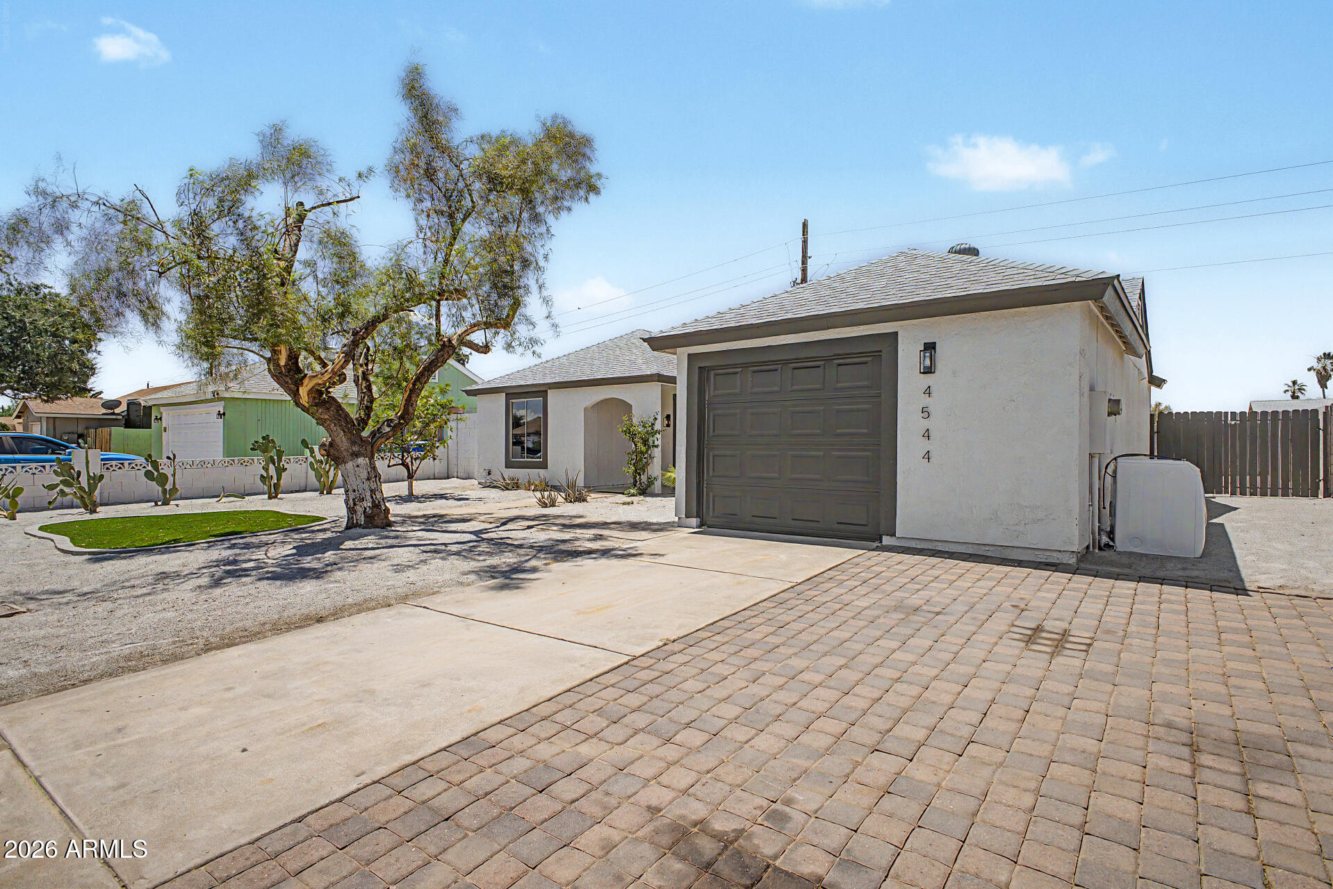 4544 N 79TH Avenue