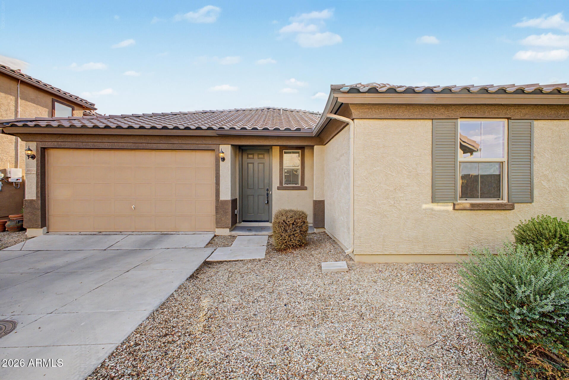16664 W JENAN Drive