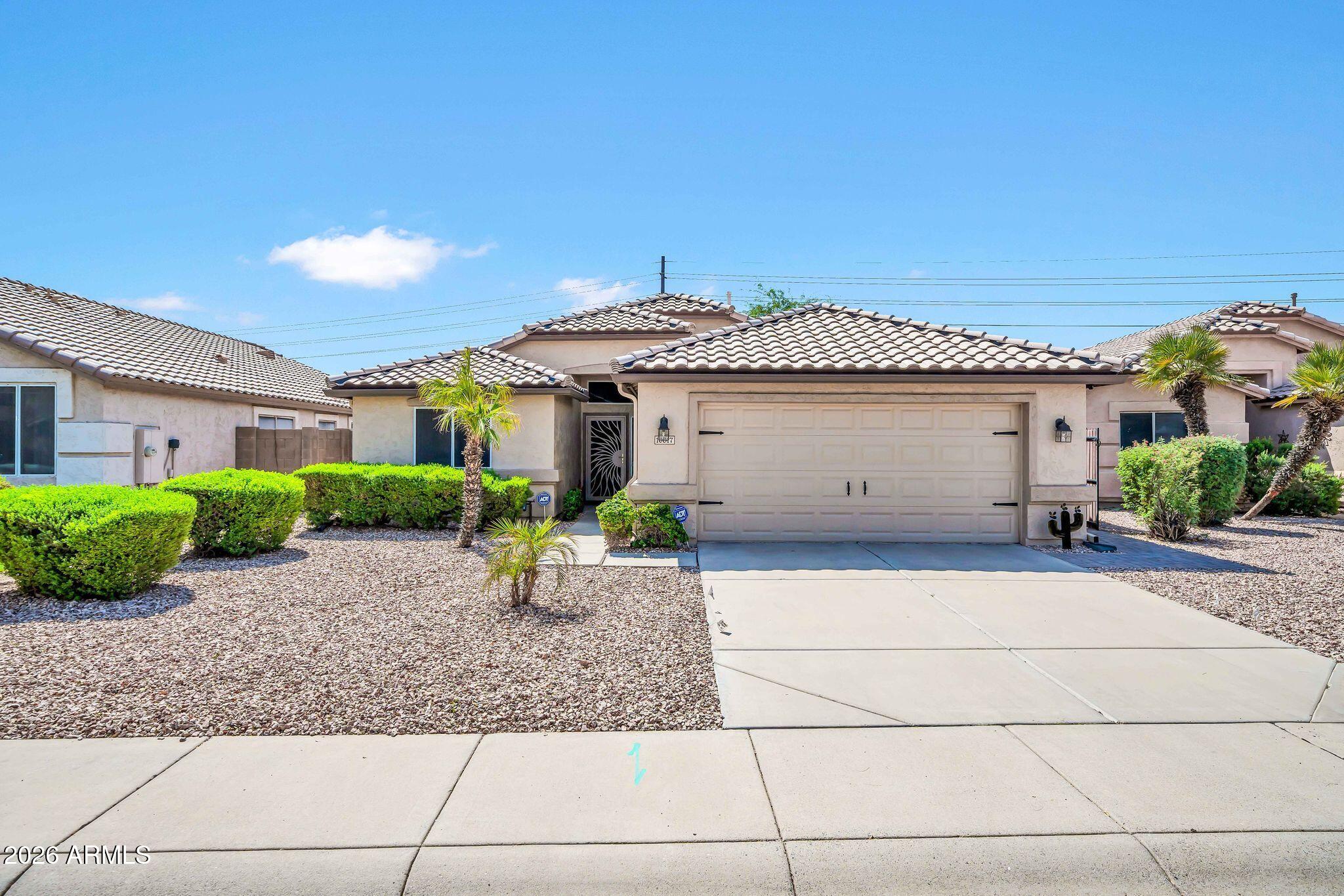 10817 W ALMERIA Road