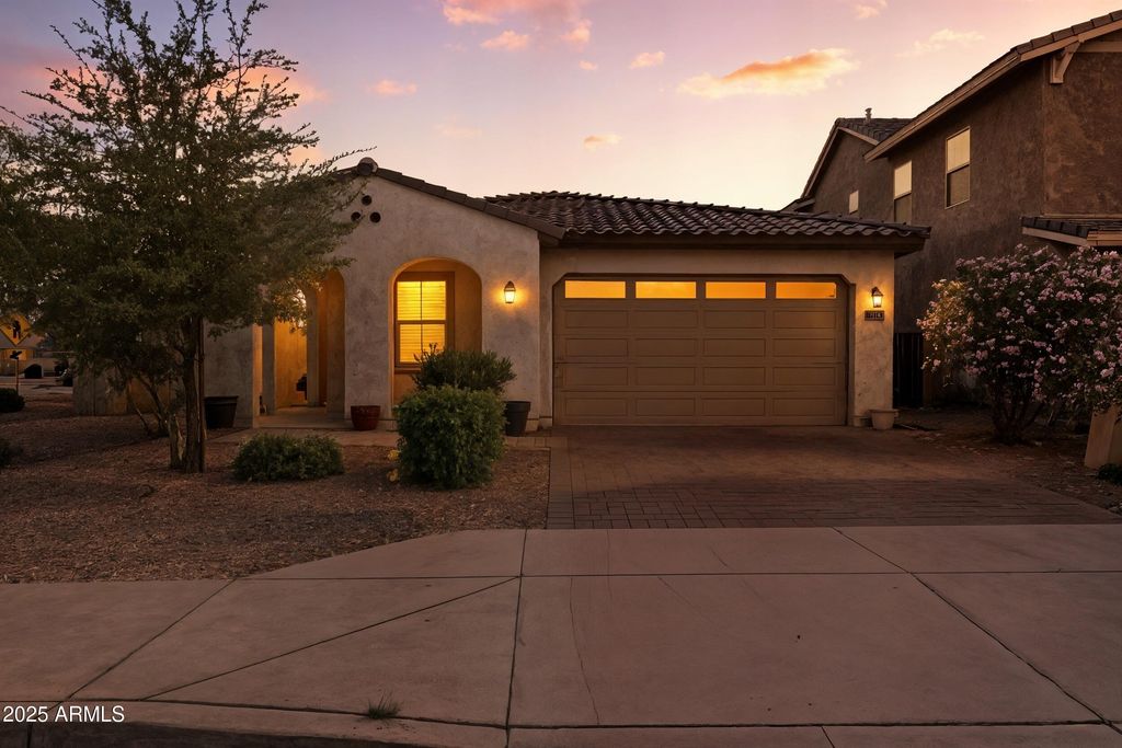Photo of 12109 W Desert Moon Way, Peoria, AZ 85383 (MLS # 6925829)