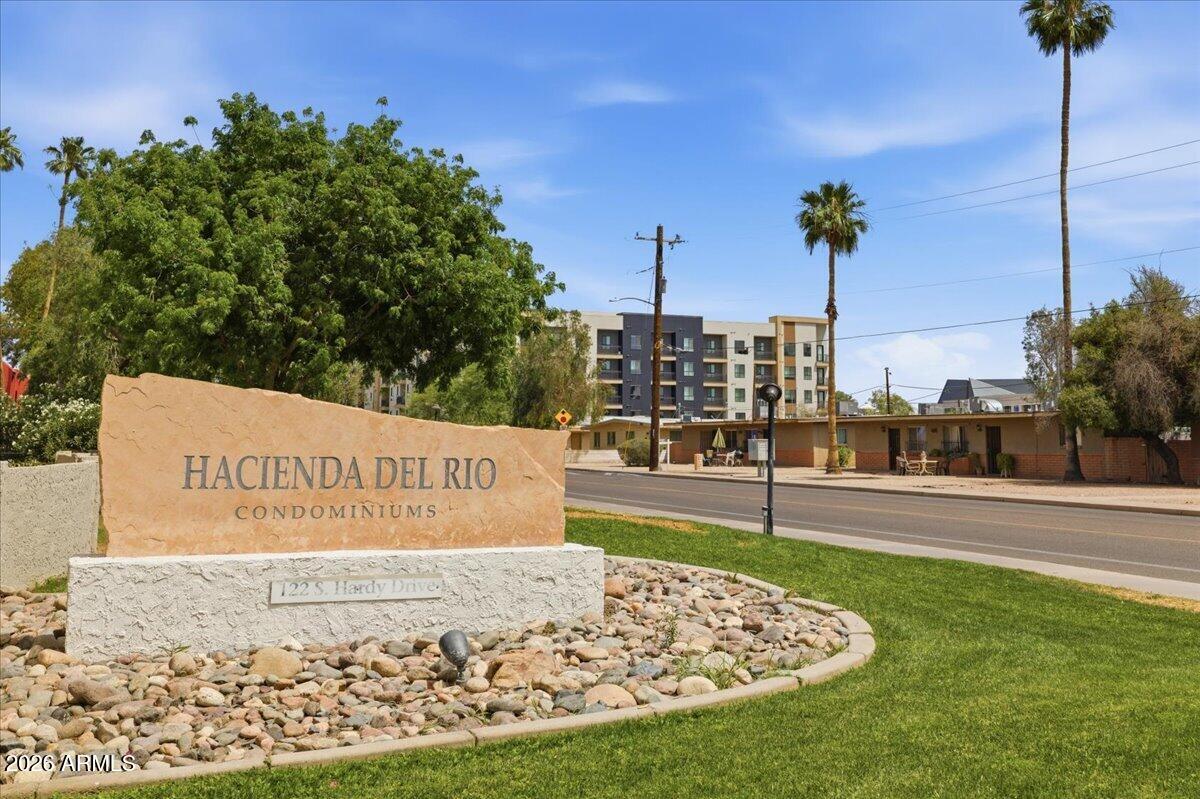 Hacienda Del Rio Joint Venture Replat - Residential