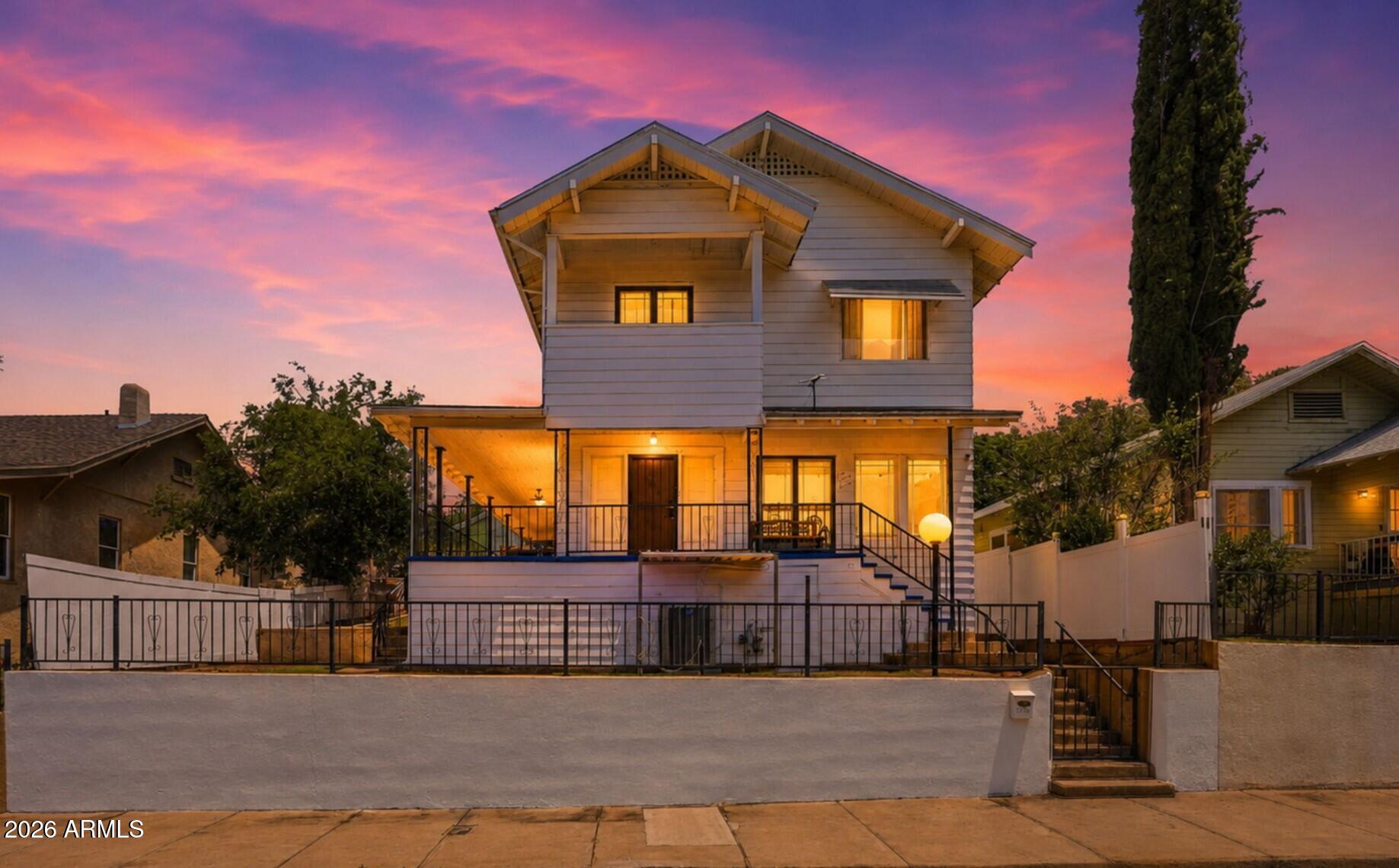 377 S SECOND Street