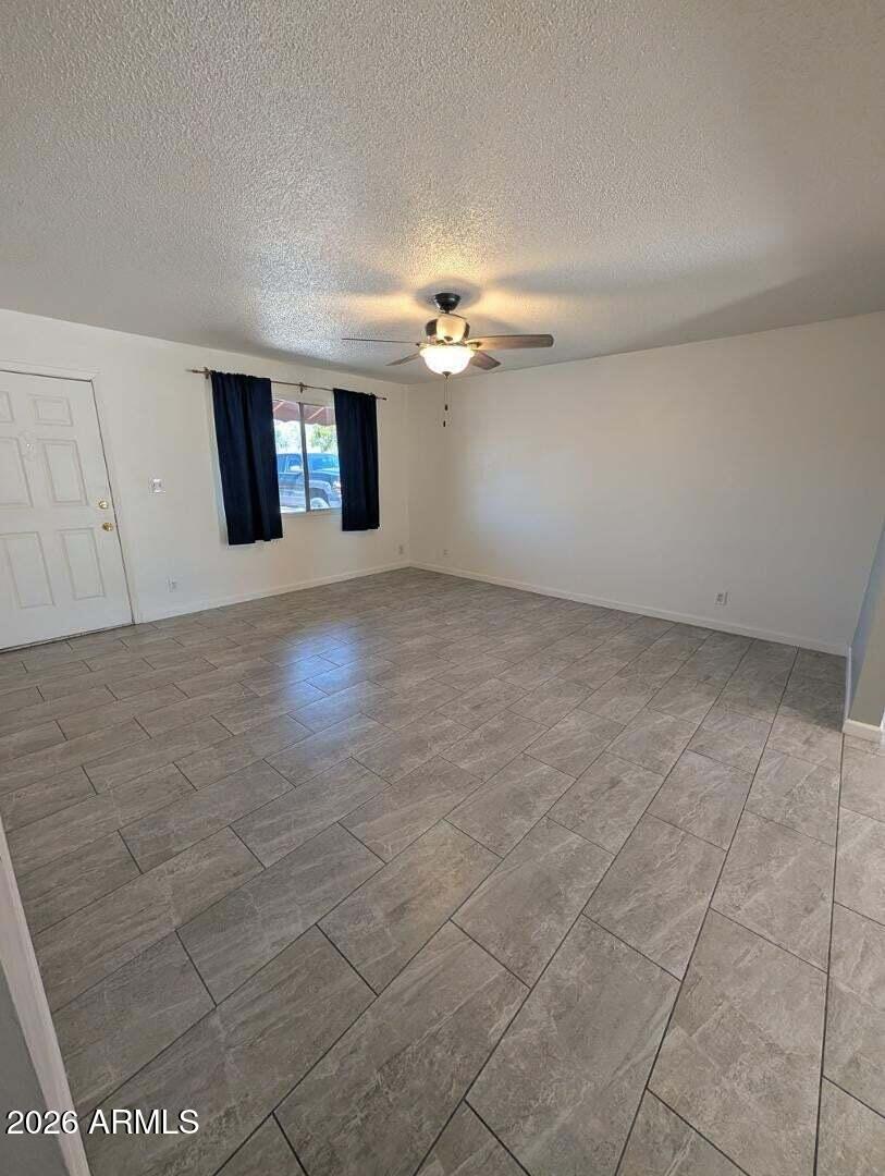 1711 S HARDY Drive