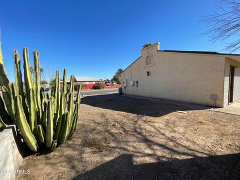 A home in Arizona City