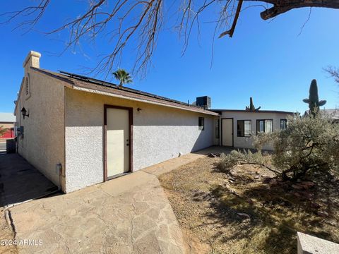 A home in Arizona City