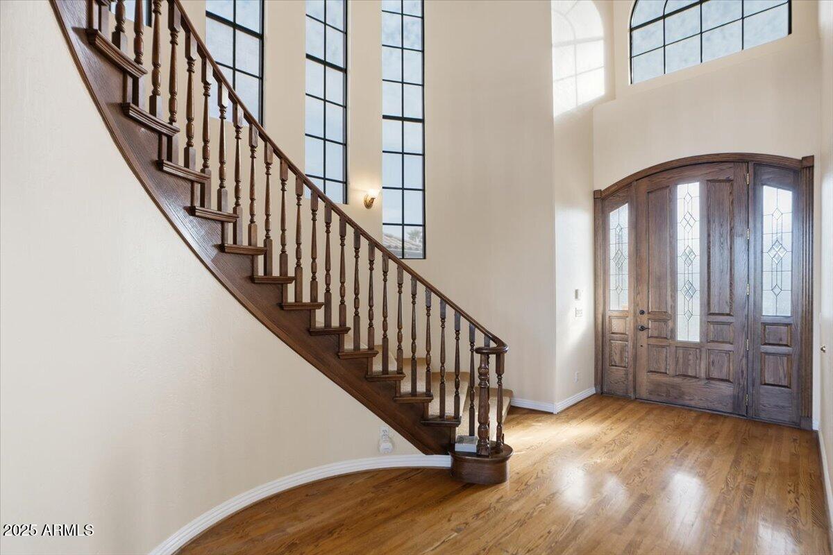 1748 E QUEEN PALM Drive