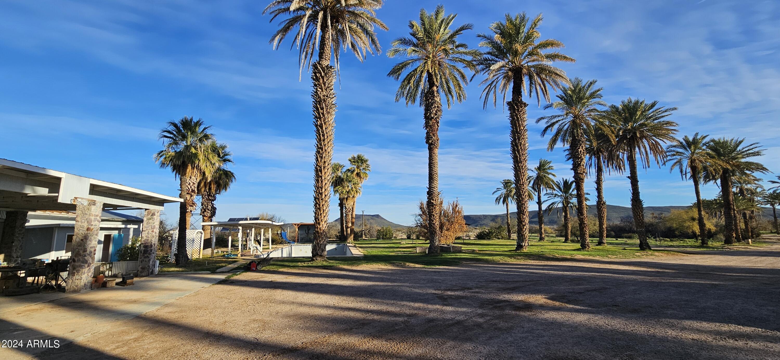 10850 N AVENUE 76E --