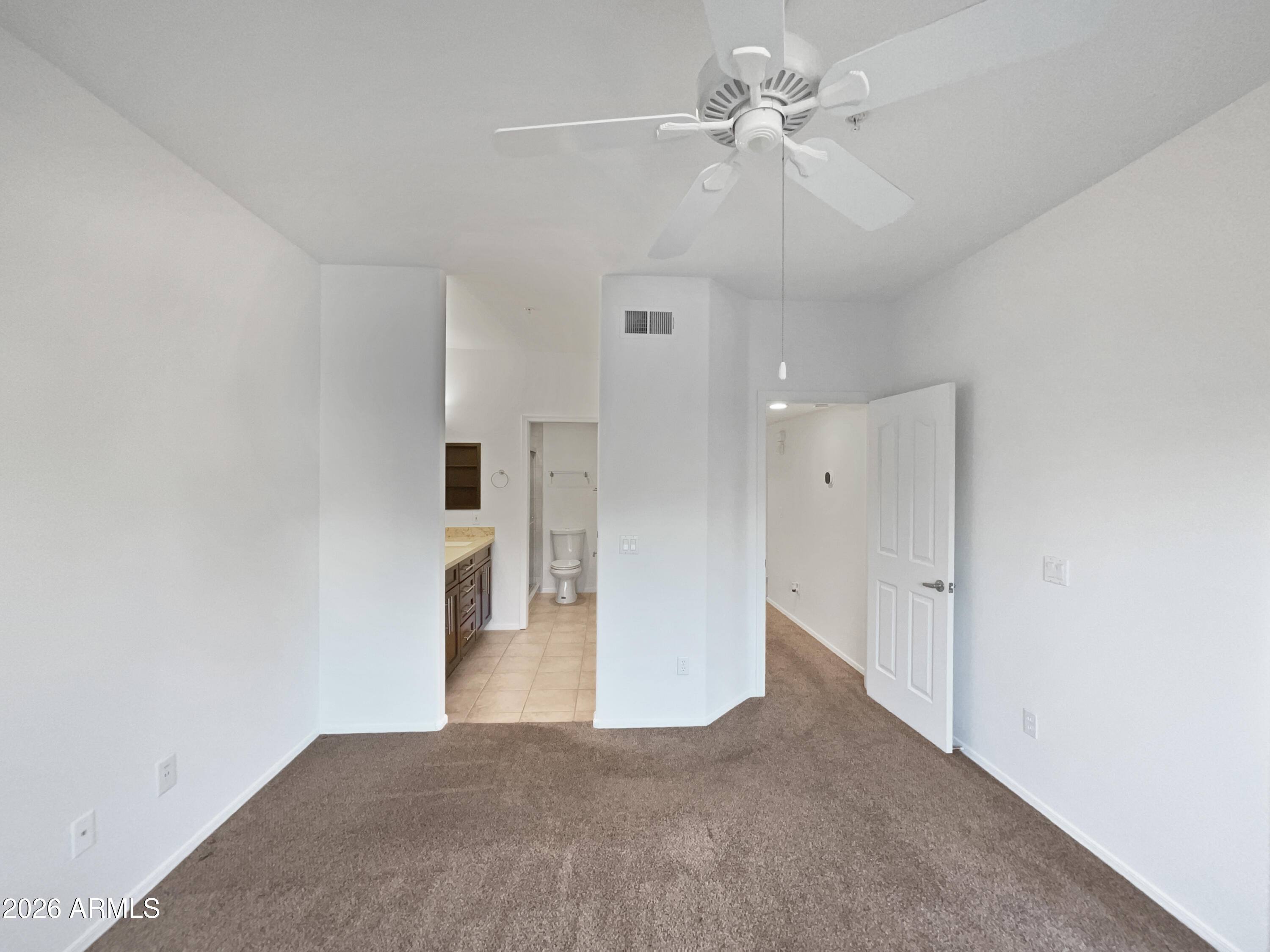 7021 E EARLL Drive 204