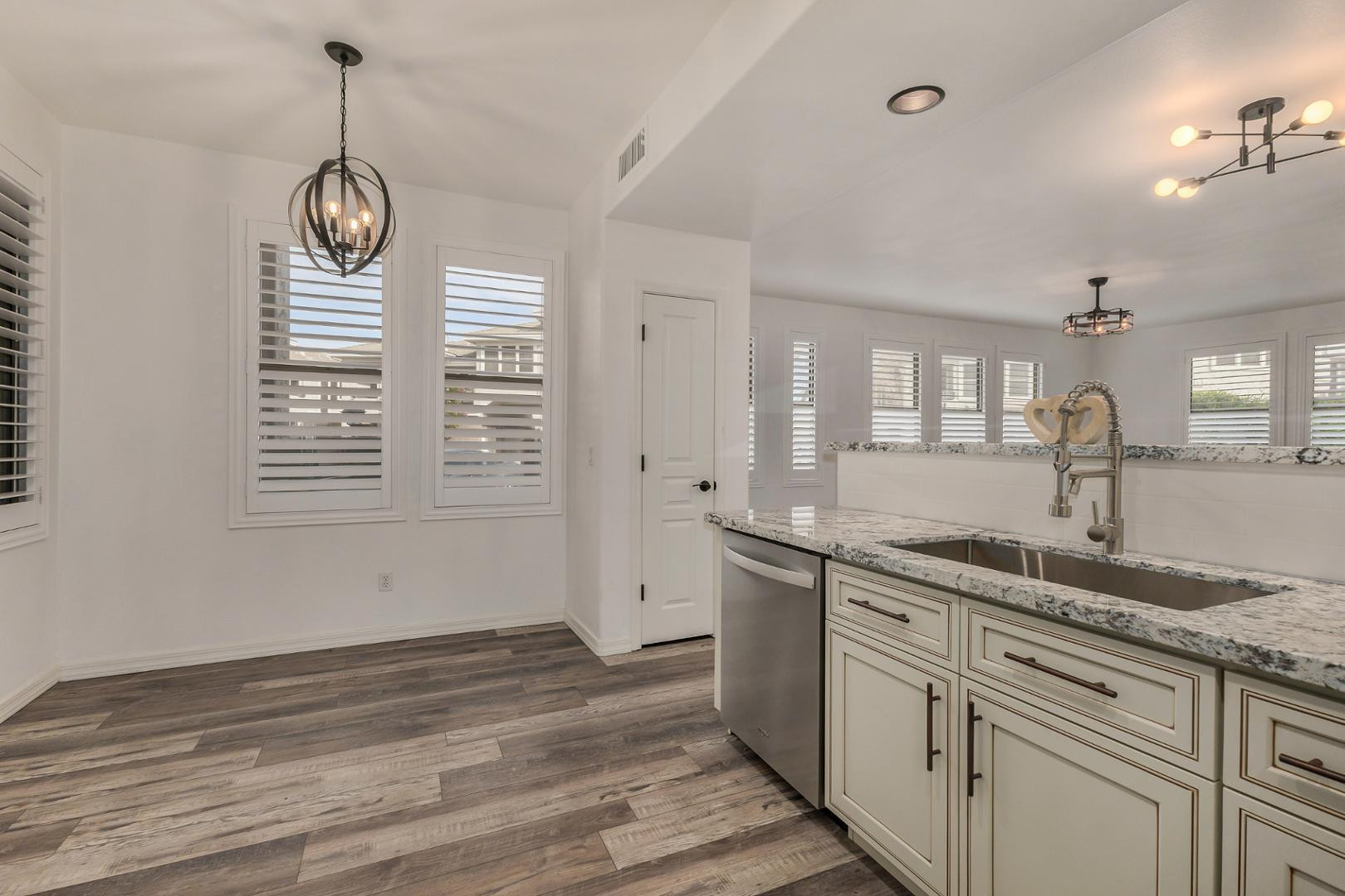 15221 N Clubgate Drive Unit 1110