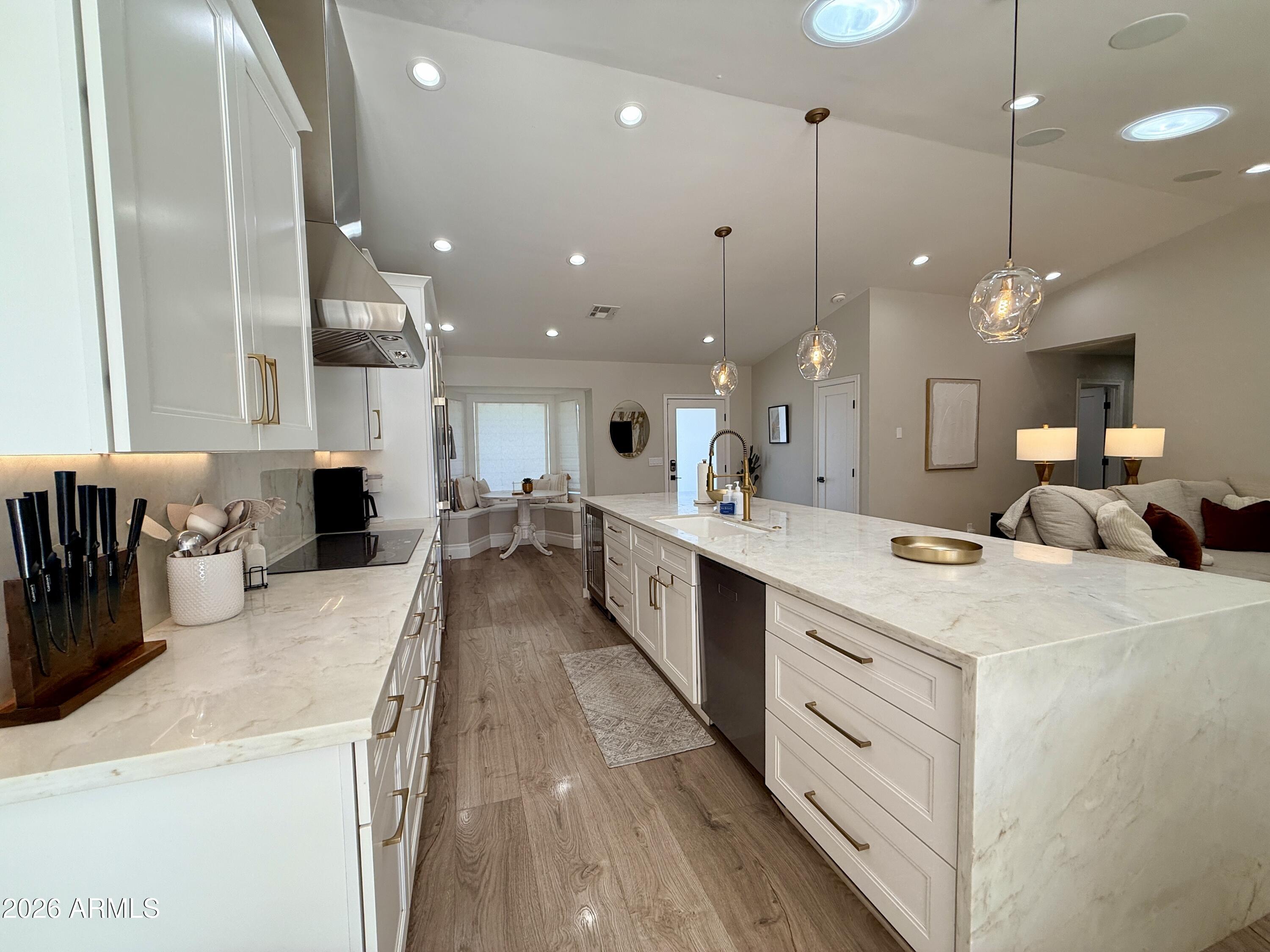 ROADRUNNER ESTATES EAST UNIT 6 - Residential
