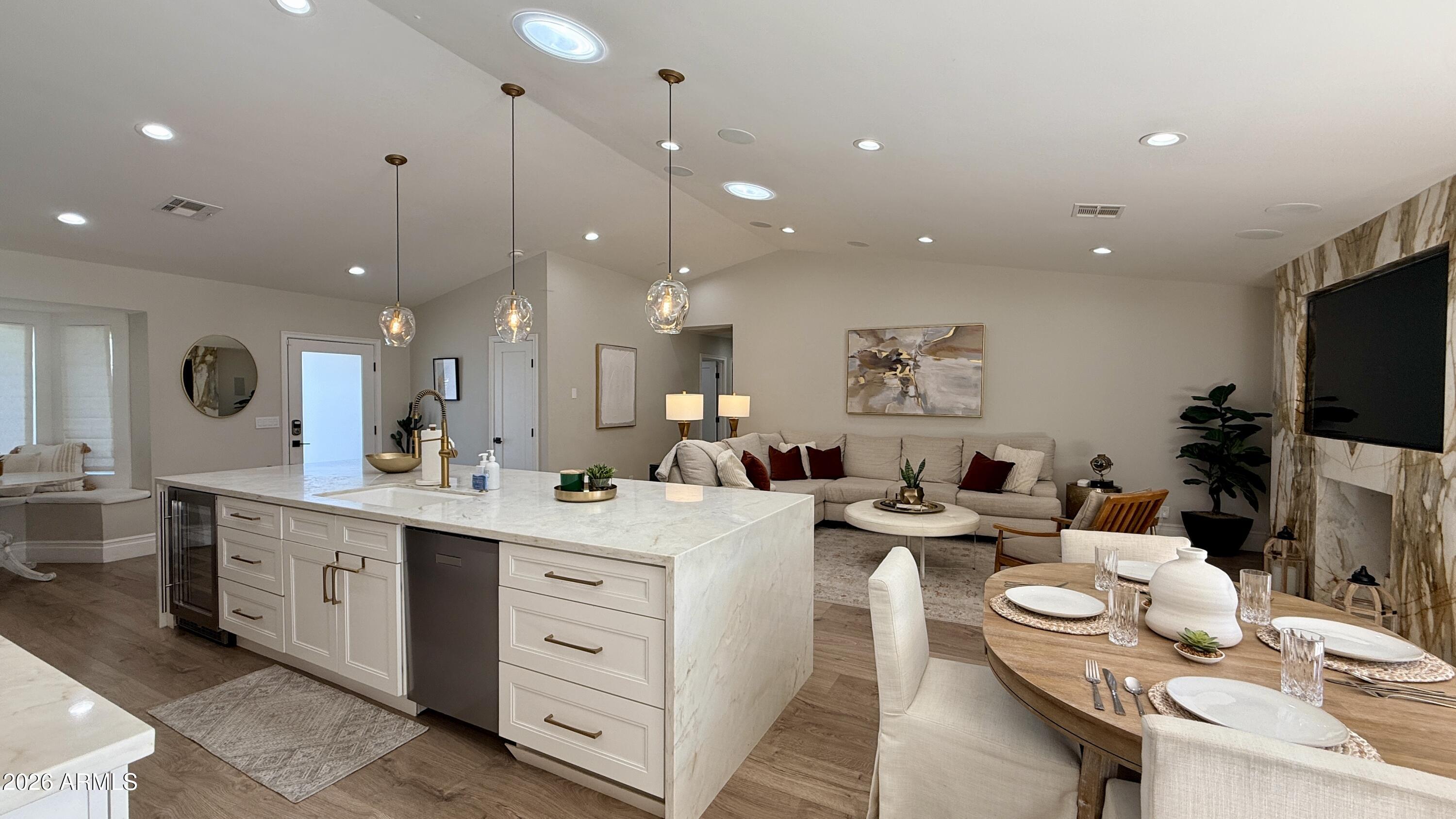 ROADRUNNER ESTATES EAST UNIT 6 - Residential