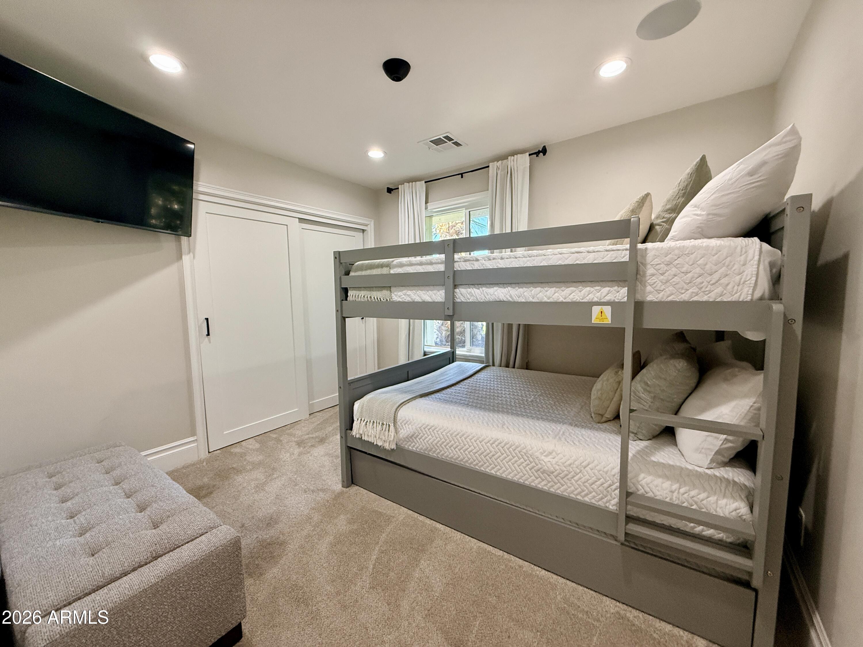 ROADRUNNER ESTATES EAST UNIT 6 - Residential