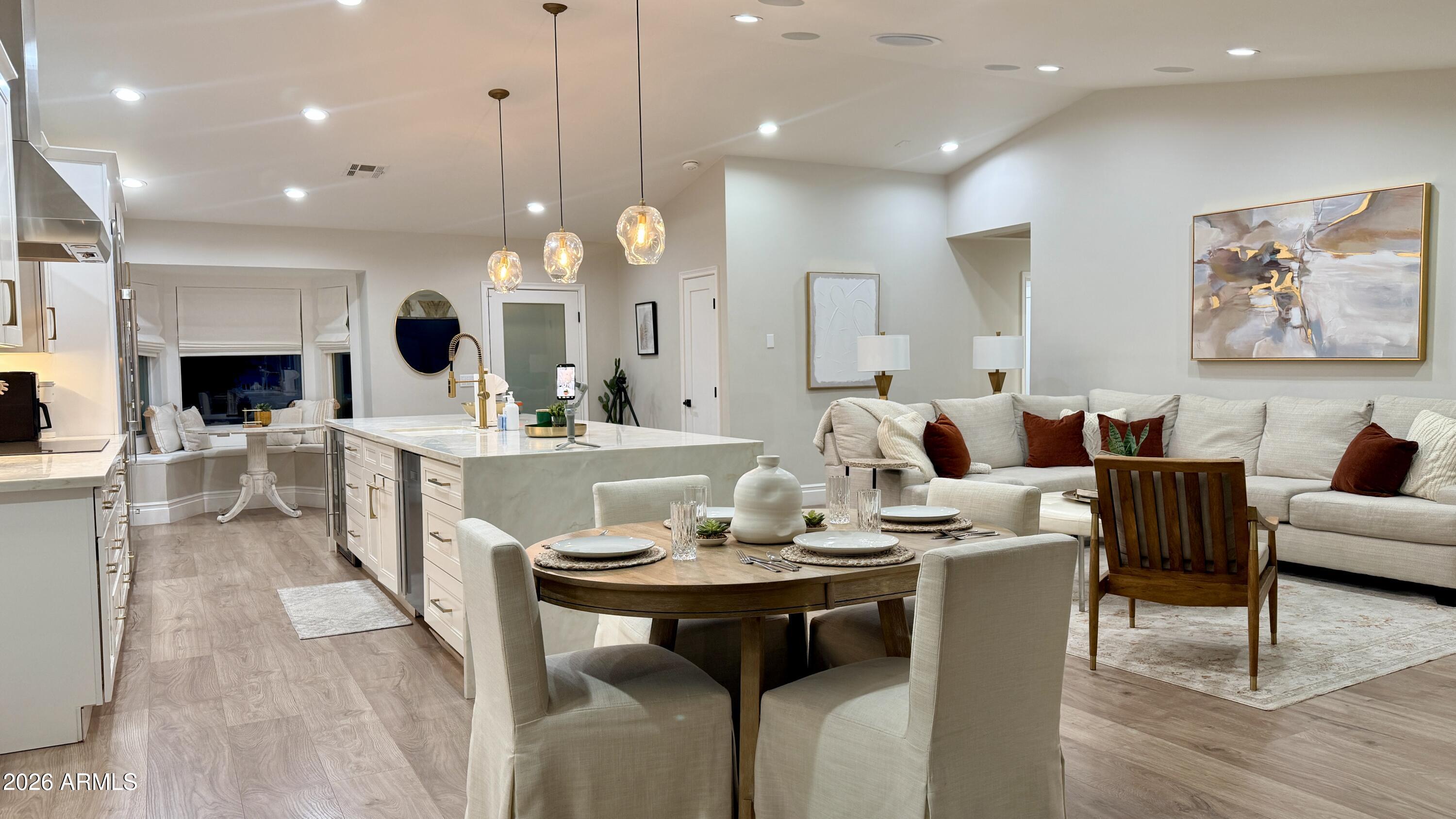 ROADRUNNER ESTATES EAST UNIT 6 - Residential