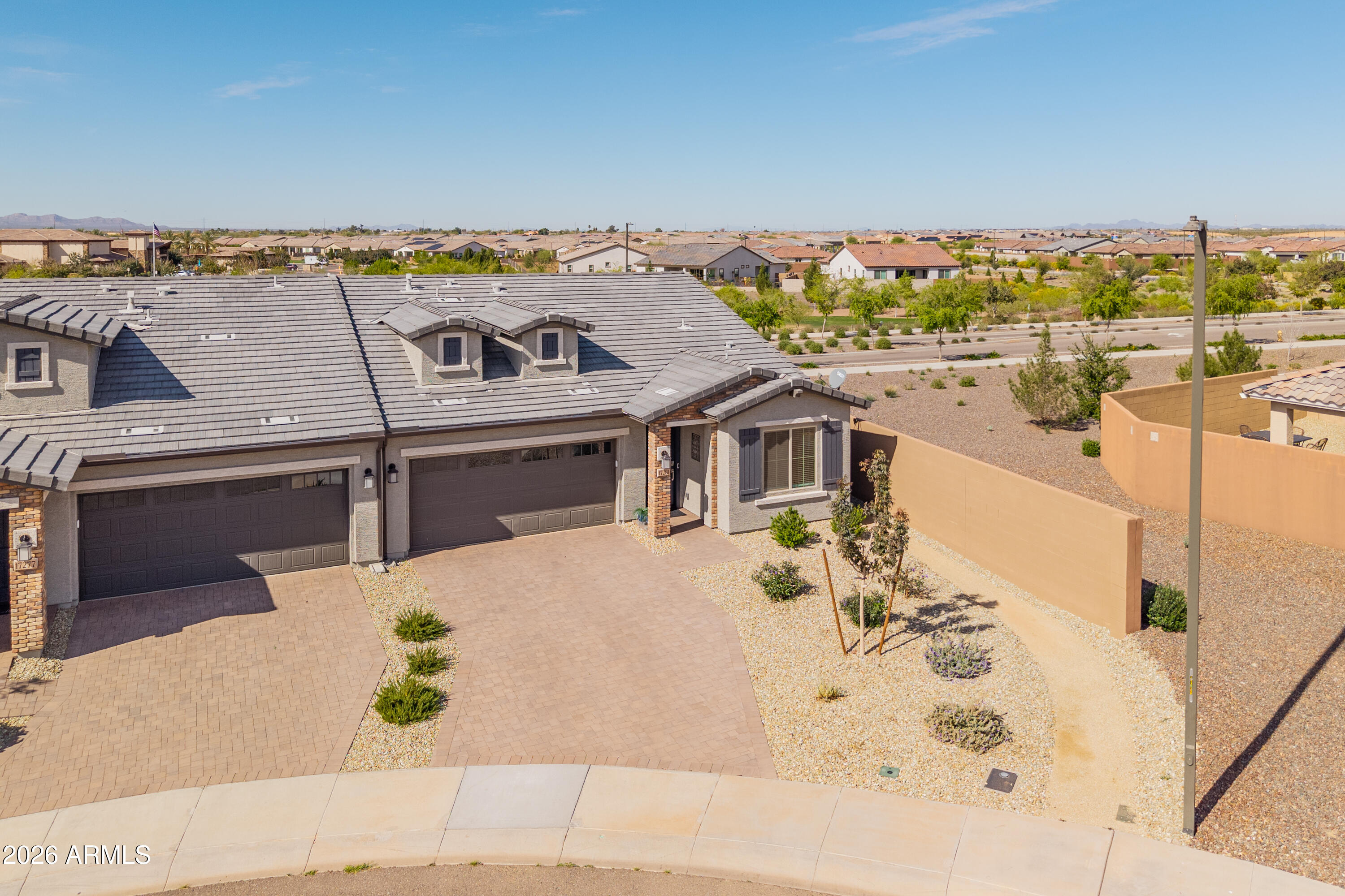 17281 W VIA LINDO Court