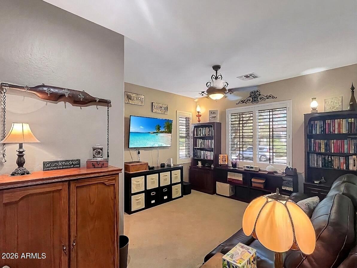 18519 W ONYX Court