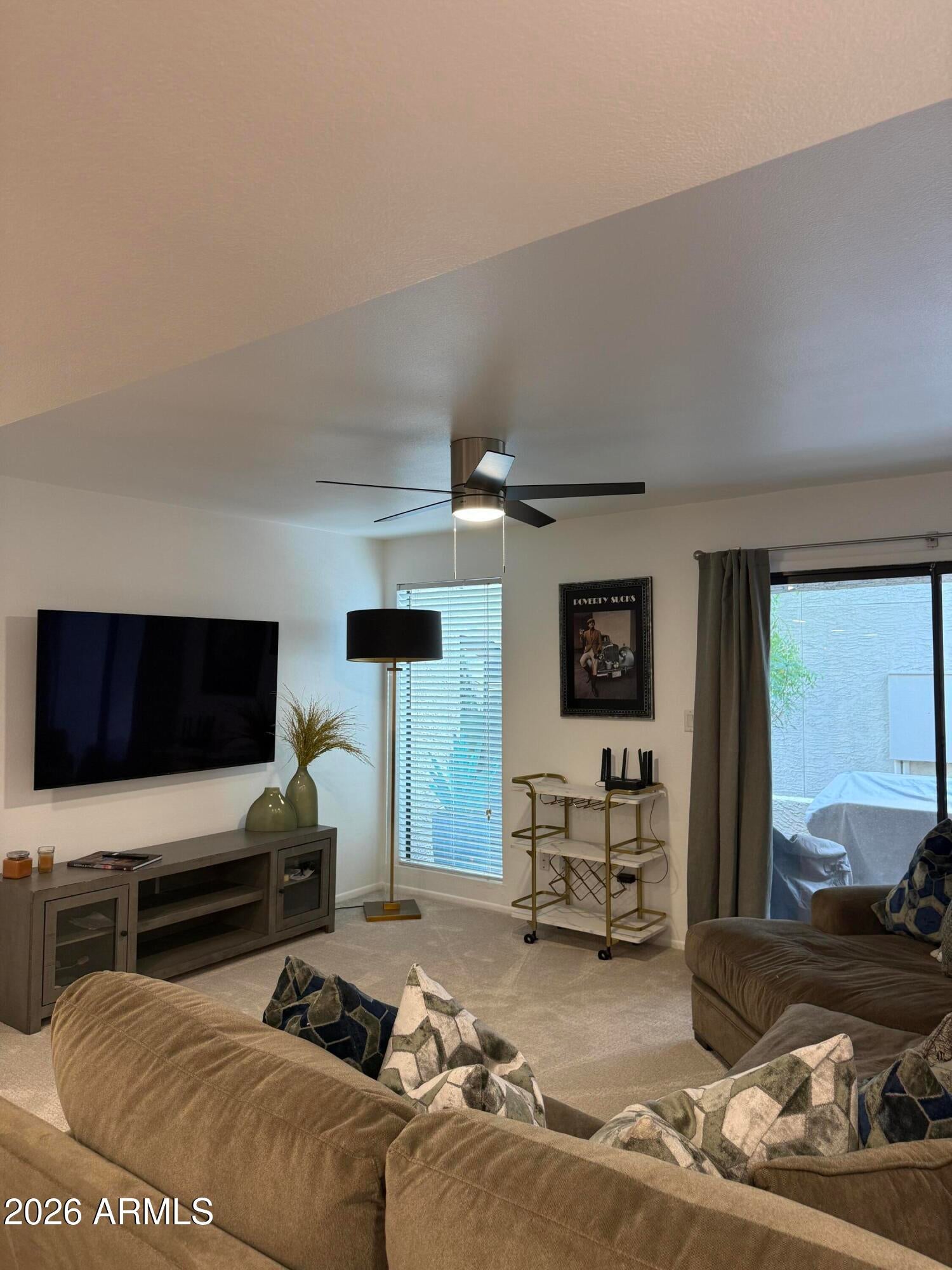 835 N GRANITE REEF Road 45