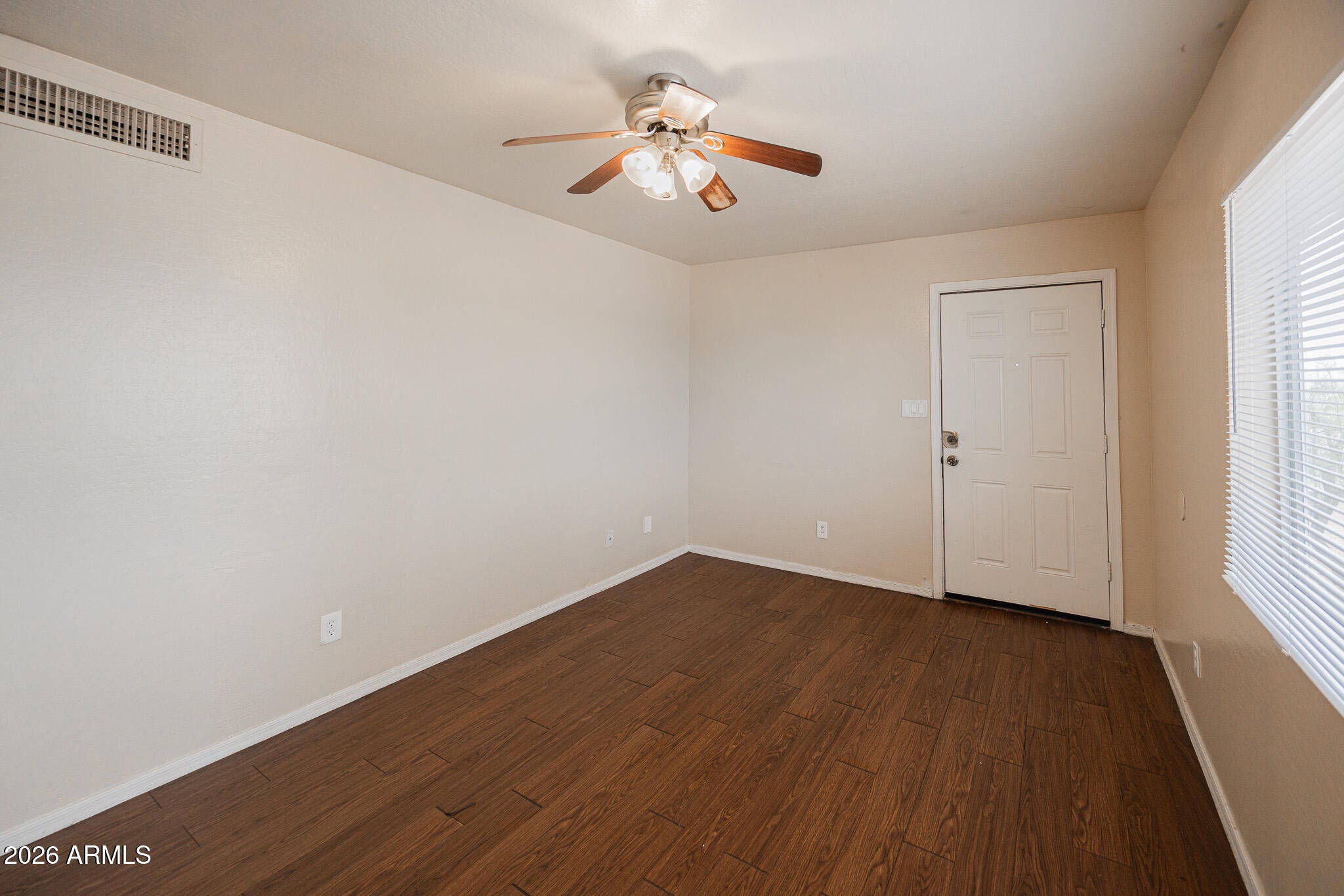 2443 E MOBILE Lane Apt 201