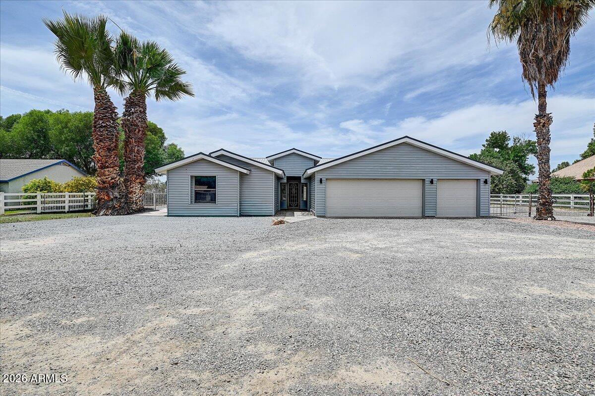 ROMOLA OF ARIZONA GRAPE FRUIT UNIT NO. 42 RESUBDIV - Residential