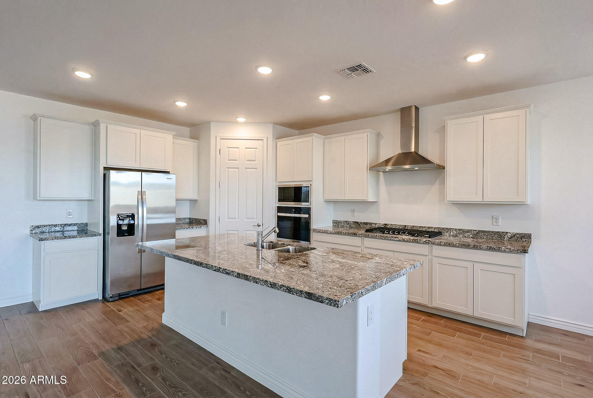 14766 W HONEYSUCKLE Drive