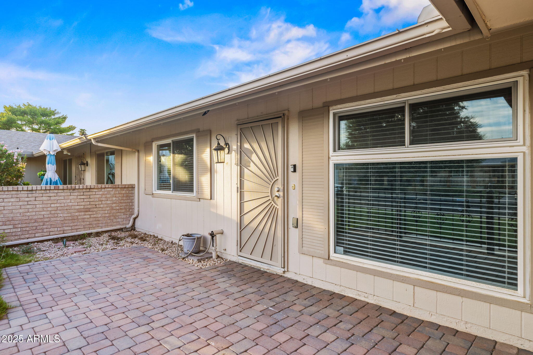 10114 W ROYAL OAK Road