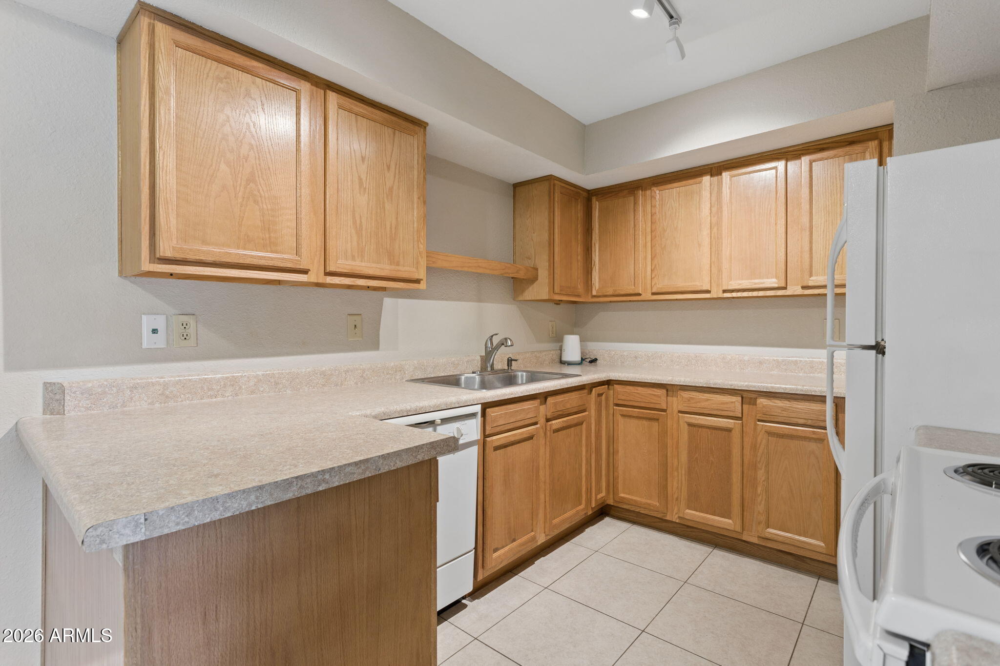 4444 E PARADISE VILLAGE Parkway N 129