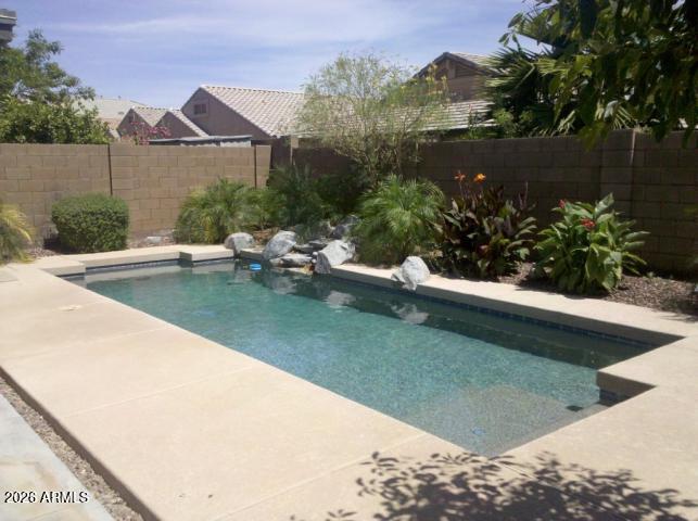 42589 W VENTURE Road