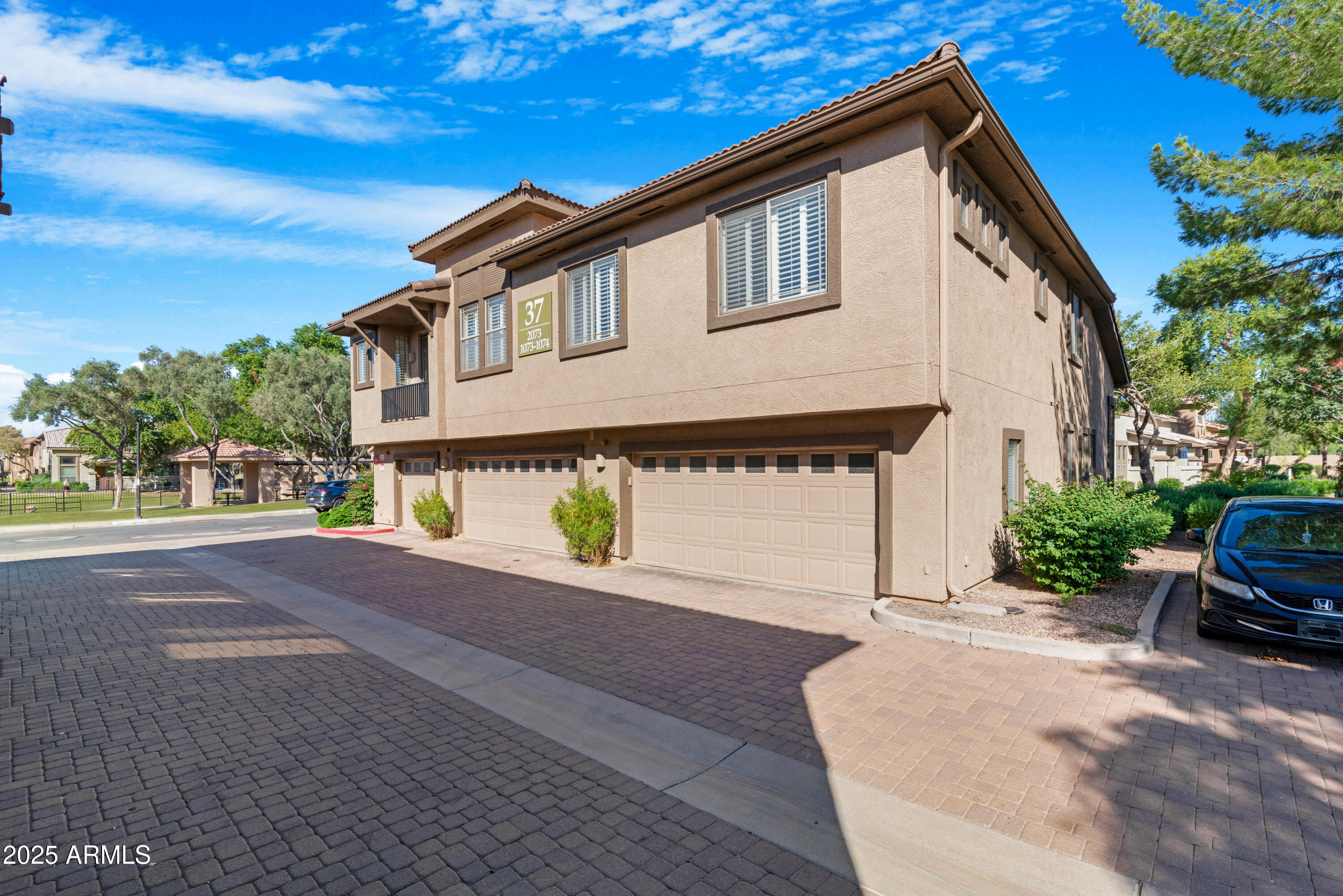 1225 N 36th Street 2073