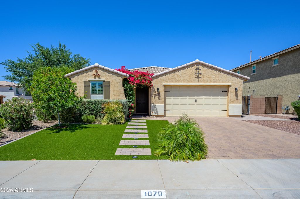 Photo of 1070 E Oriole Drive, Gilbert, AZ 85297 (MLS # 7023033)