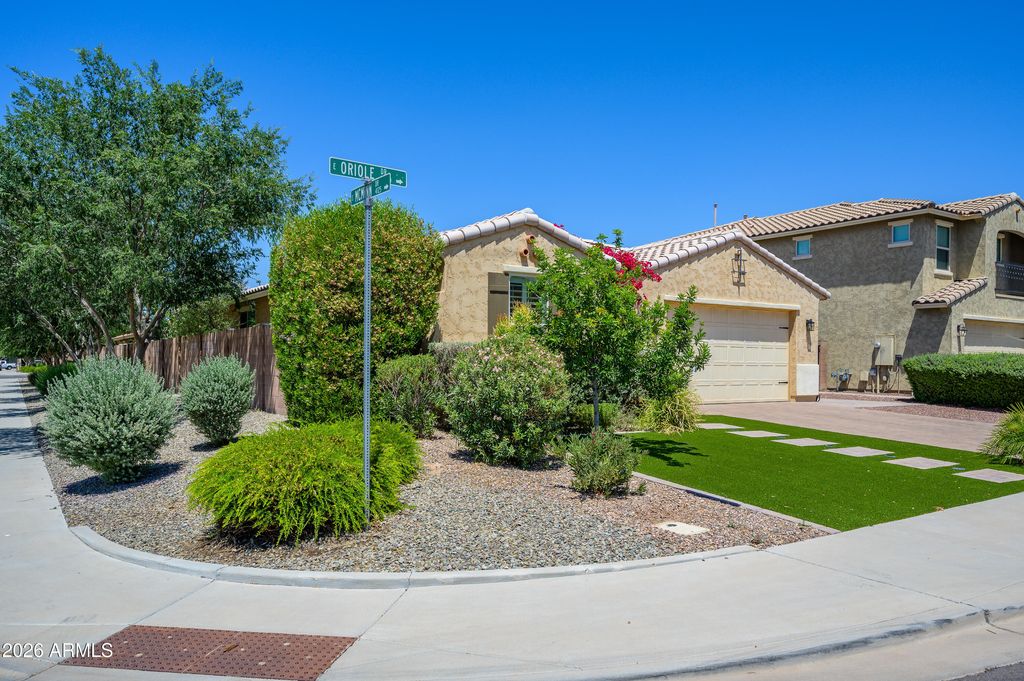 Photo of 1070 E Oriole Drive, Gilbert, AZ 85297 (MLS # 7023033)