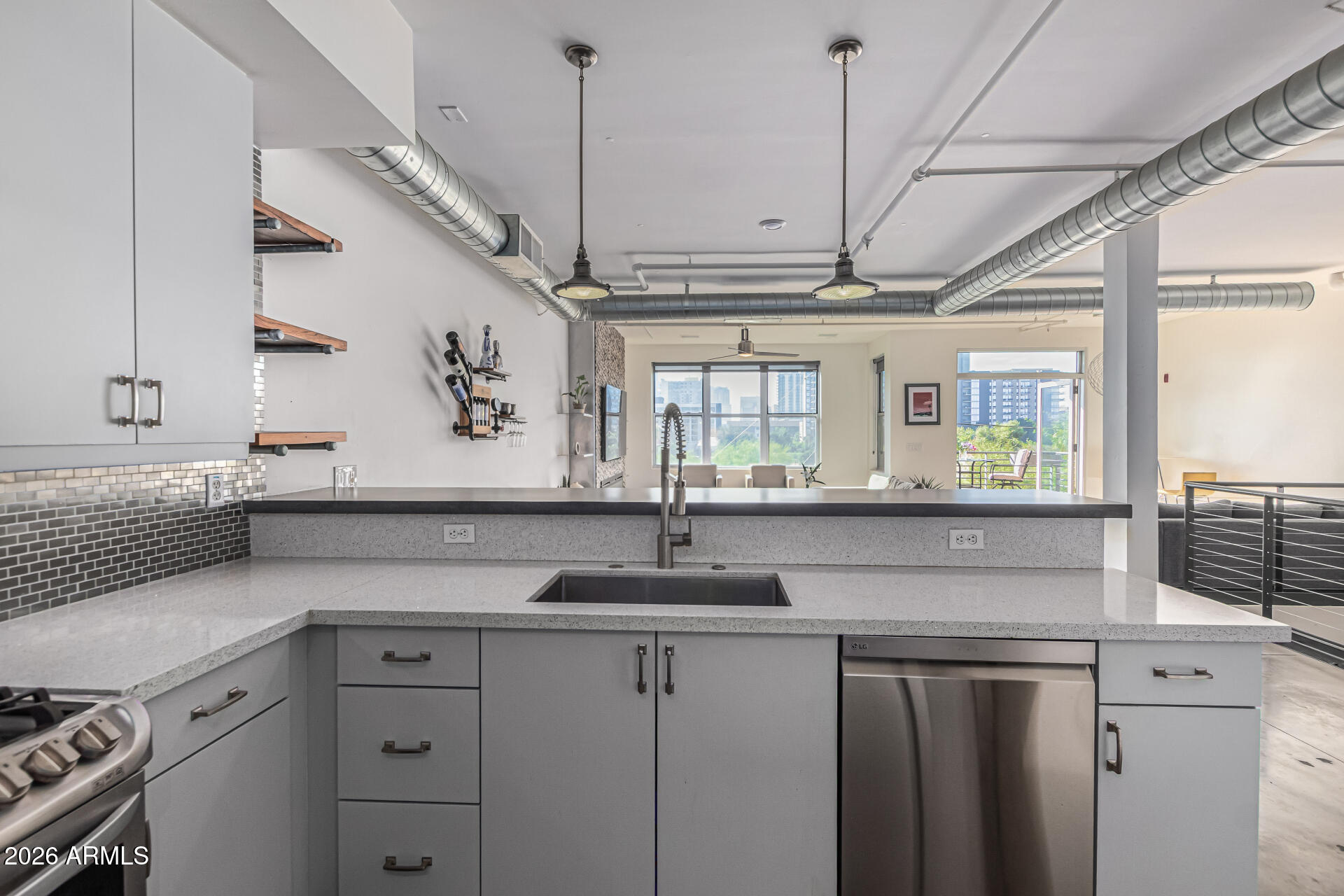 1326 N CENTRAL Avenue 303B