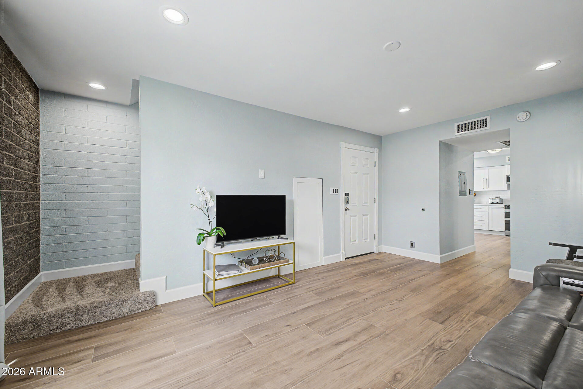 4925 N 73RD Street 16