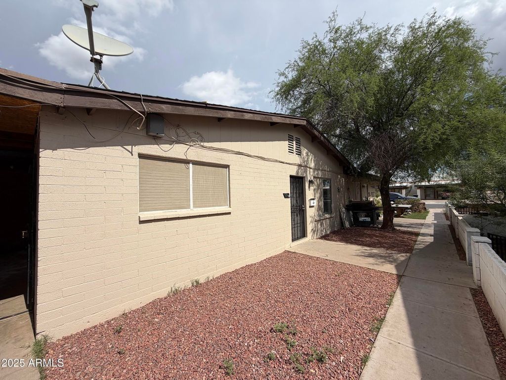 Photo of 536 N Hall, Mesa, AZ 85203 (MLS # 6935831)