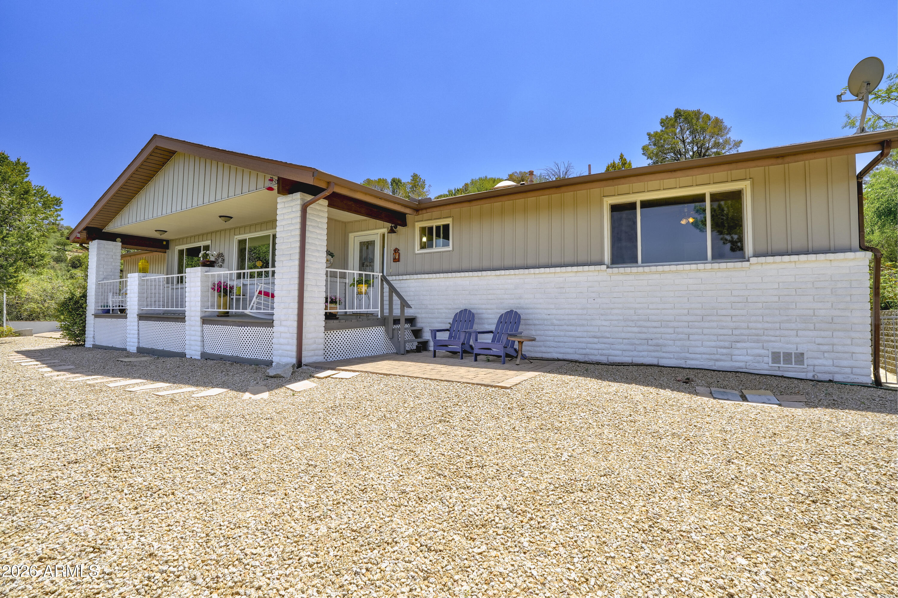 820 DEVEREAUX Drive