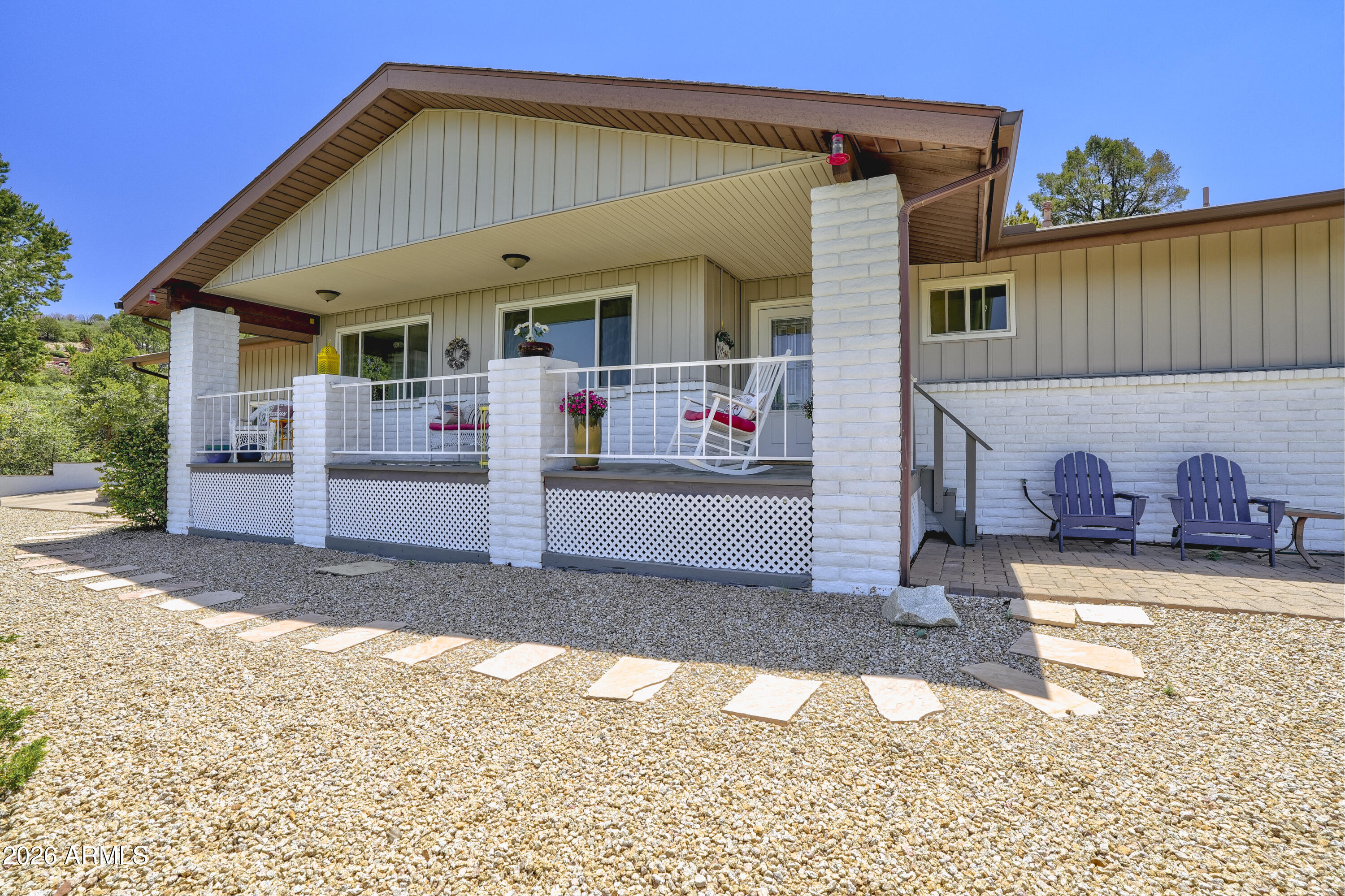 820 DEVEREAUX Drive