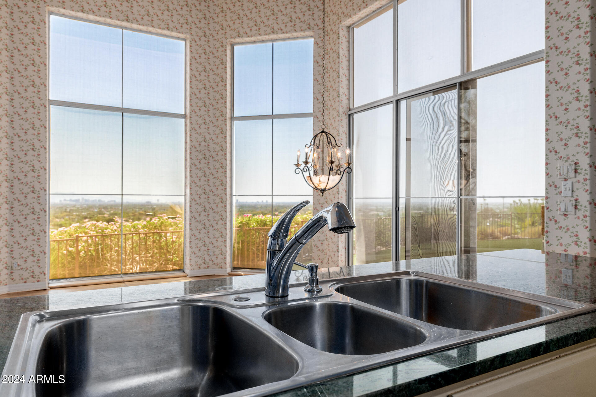 COPELAND HILL - Residential