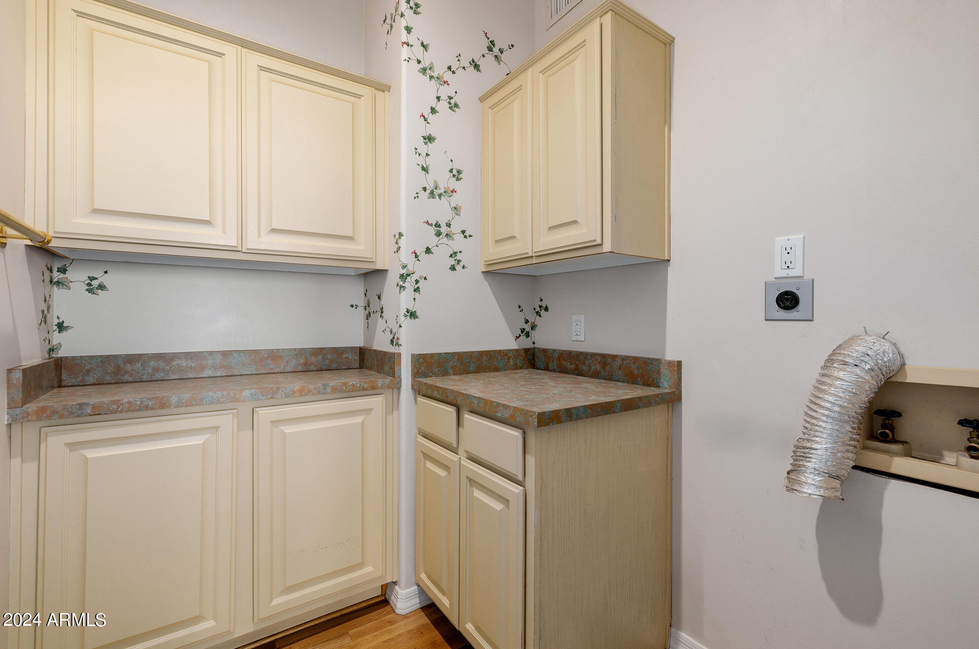 COPELAND HILL - Residential