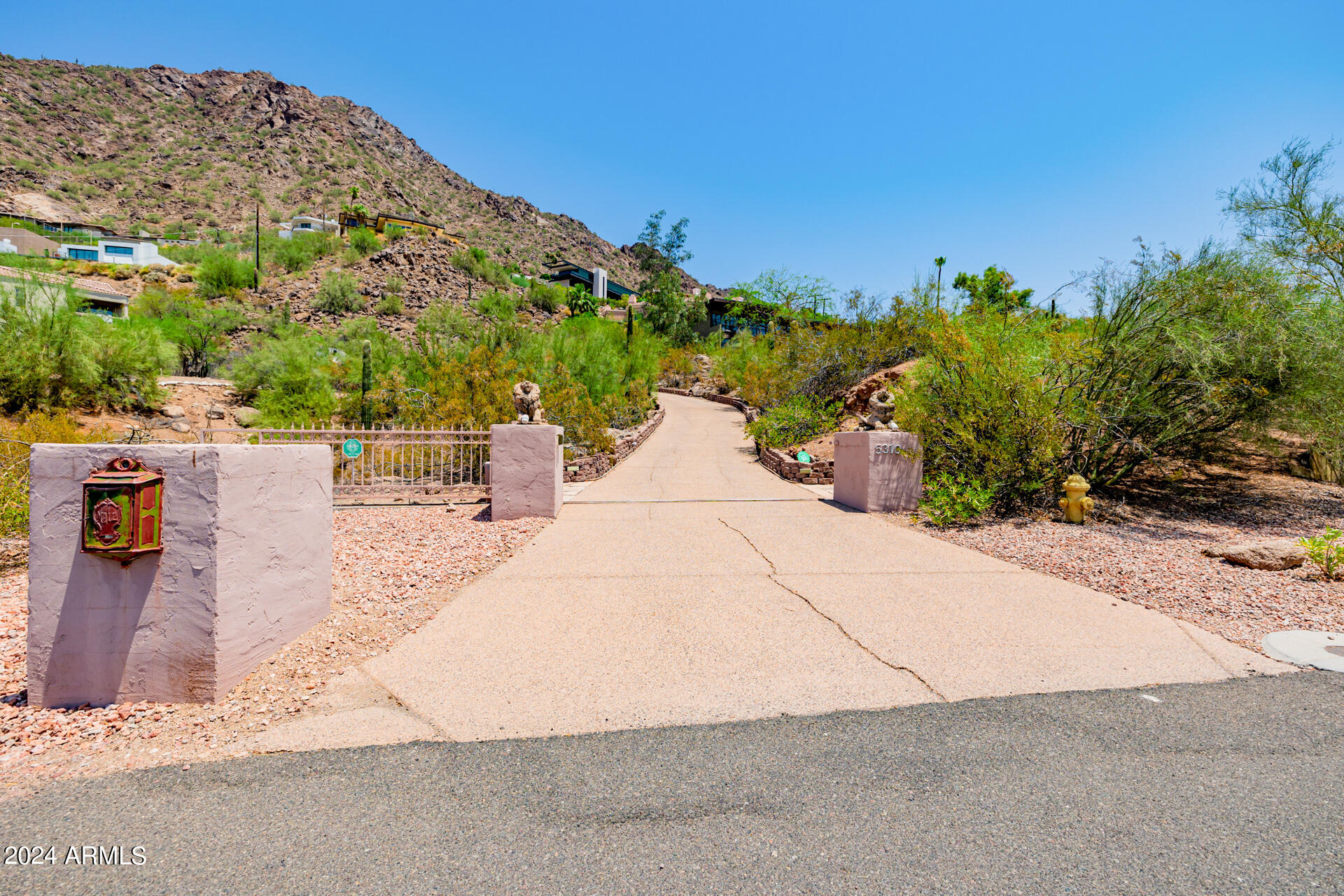 COPELAND HILL - Residential