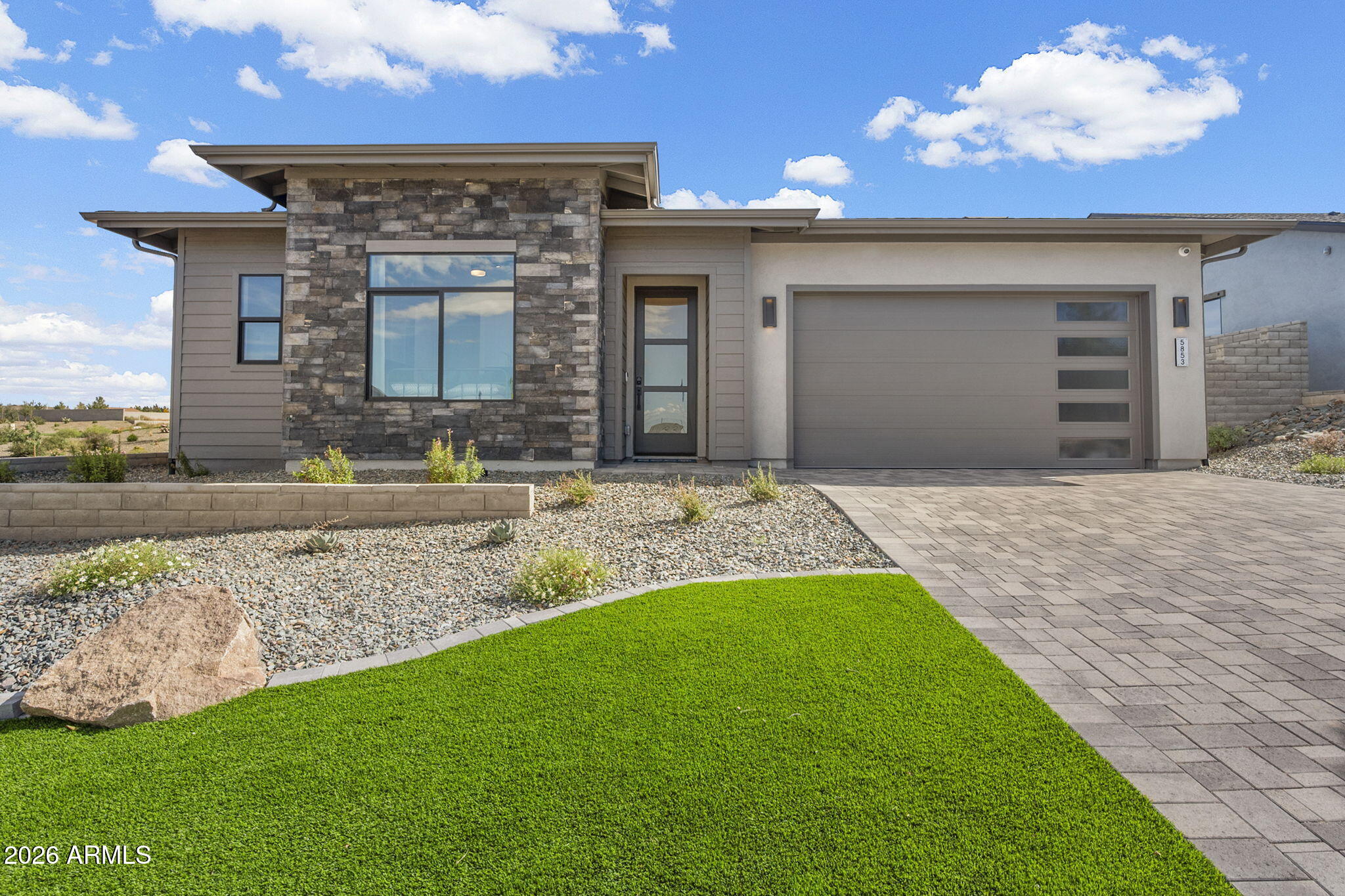 5853 E DAVIDSON Court