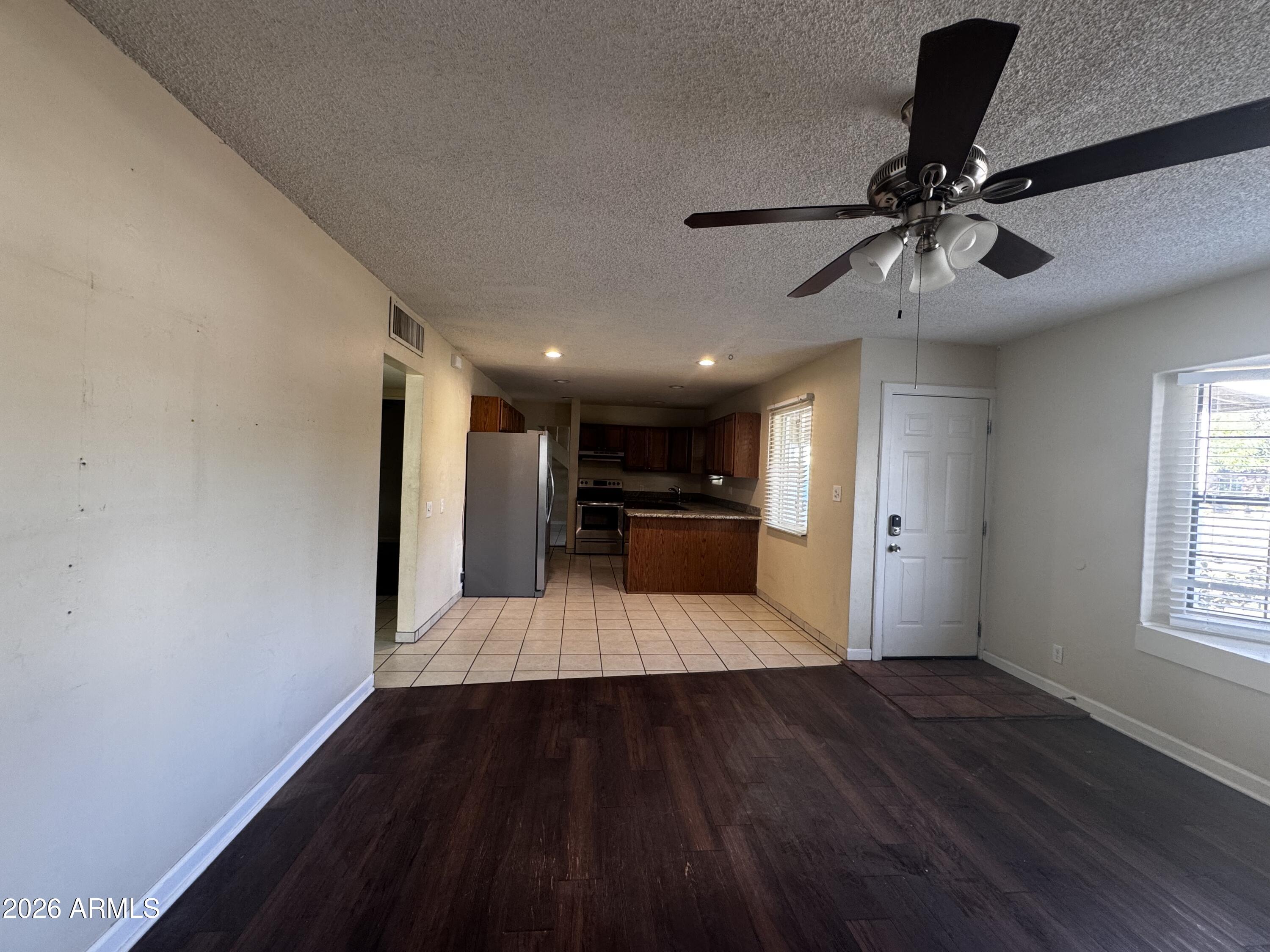 2323 E MITCHELL Drive