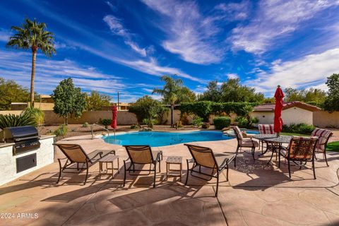 A home in Cave Creek