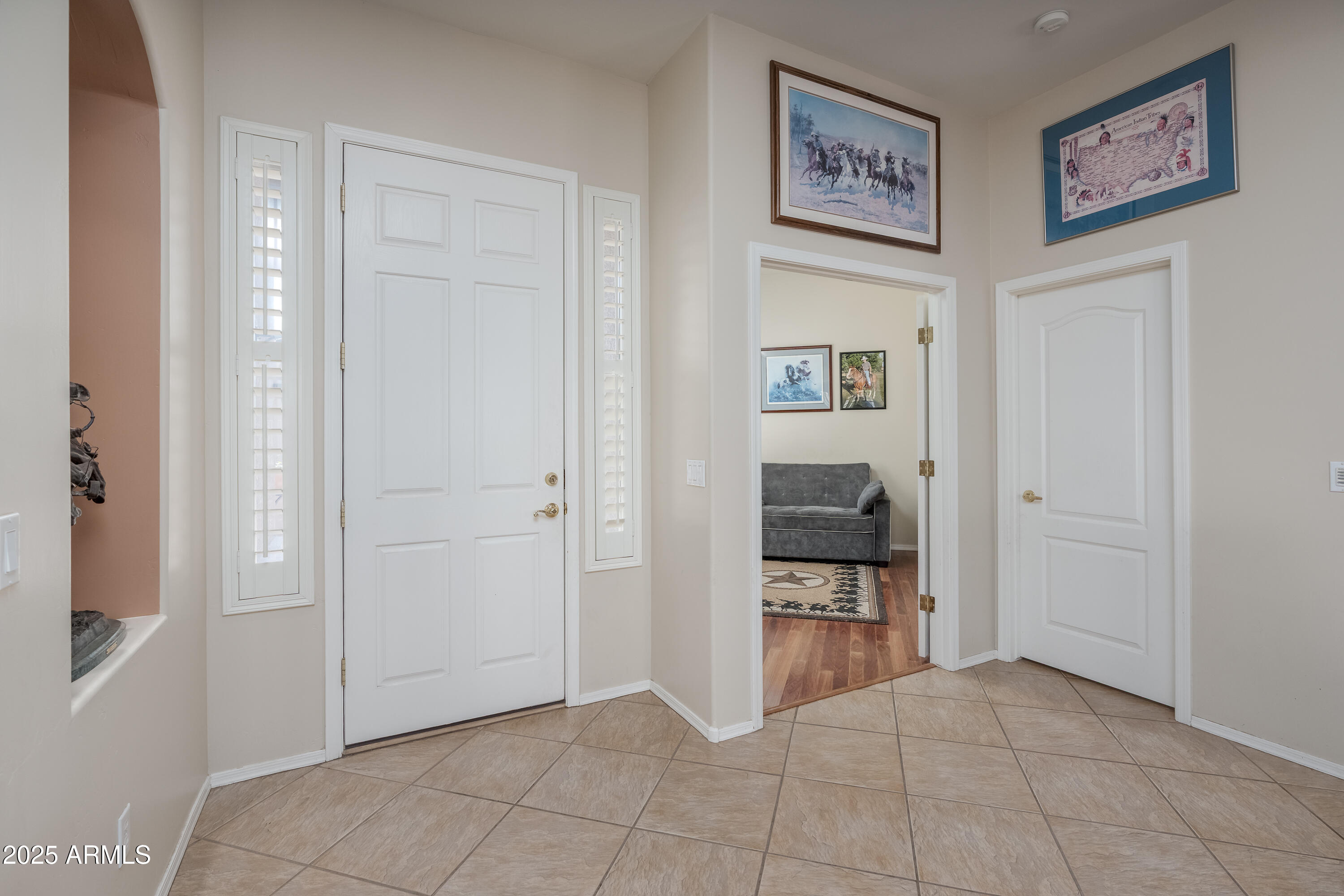 413 S VALLE ESCONDIDO --