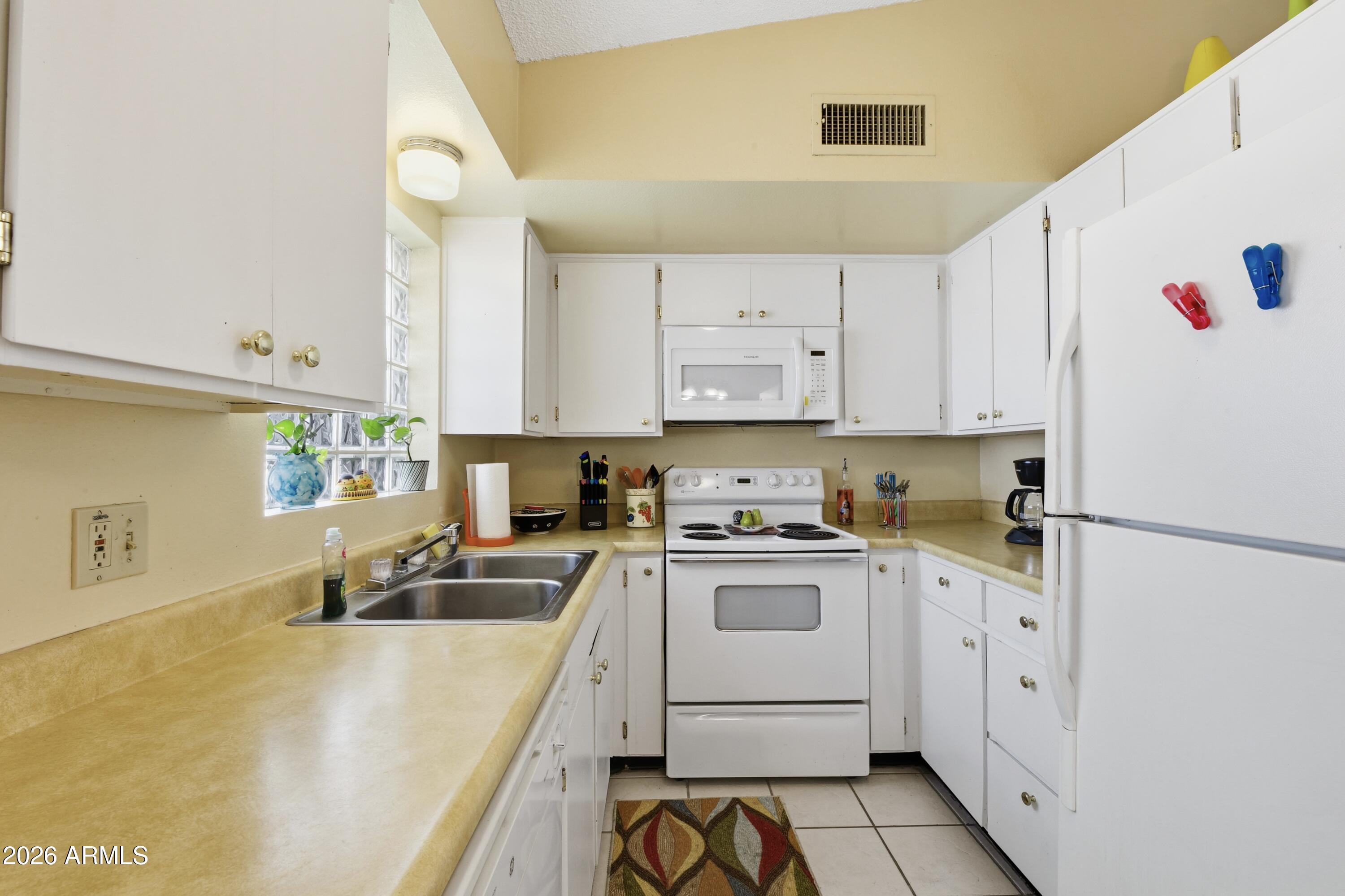 641 S Power Road 366