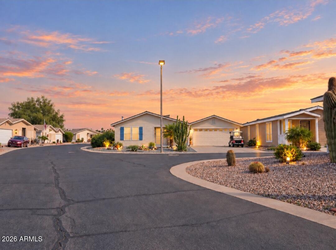 3301 S GOLDFIELD Road 2122